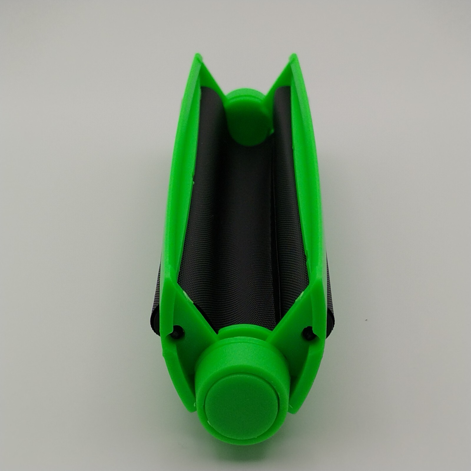 Tobacco Herb Machine Classic Roller Pre-roll machine Green