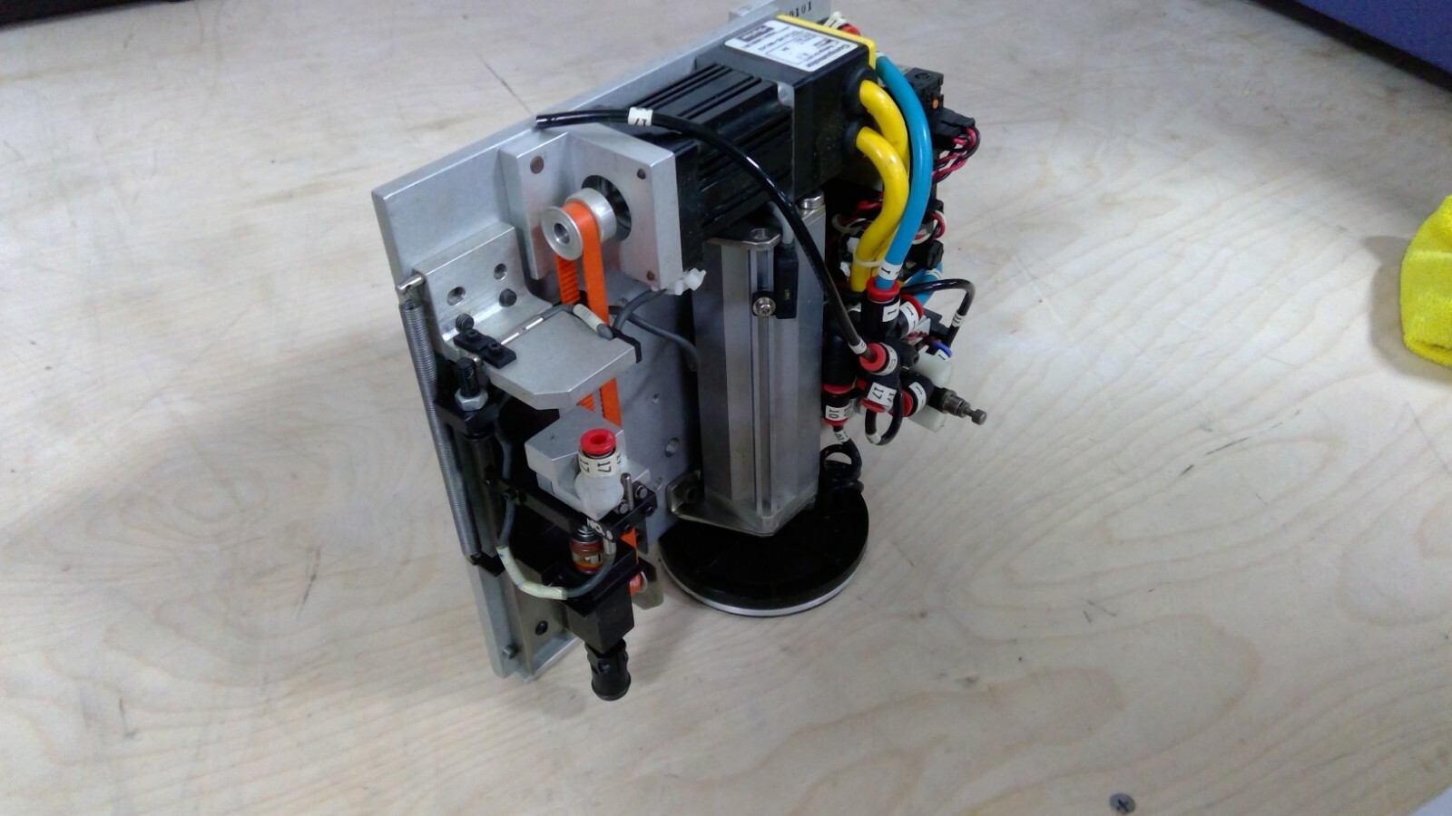 Universal Instruments PTF 4559 Head Assembly
