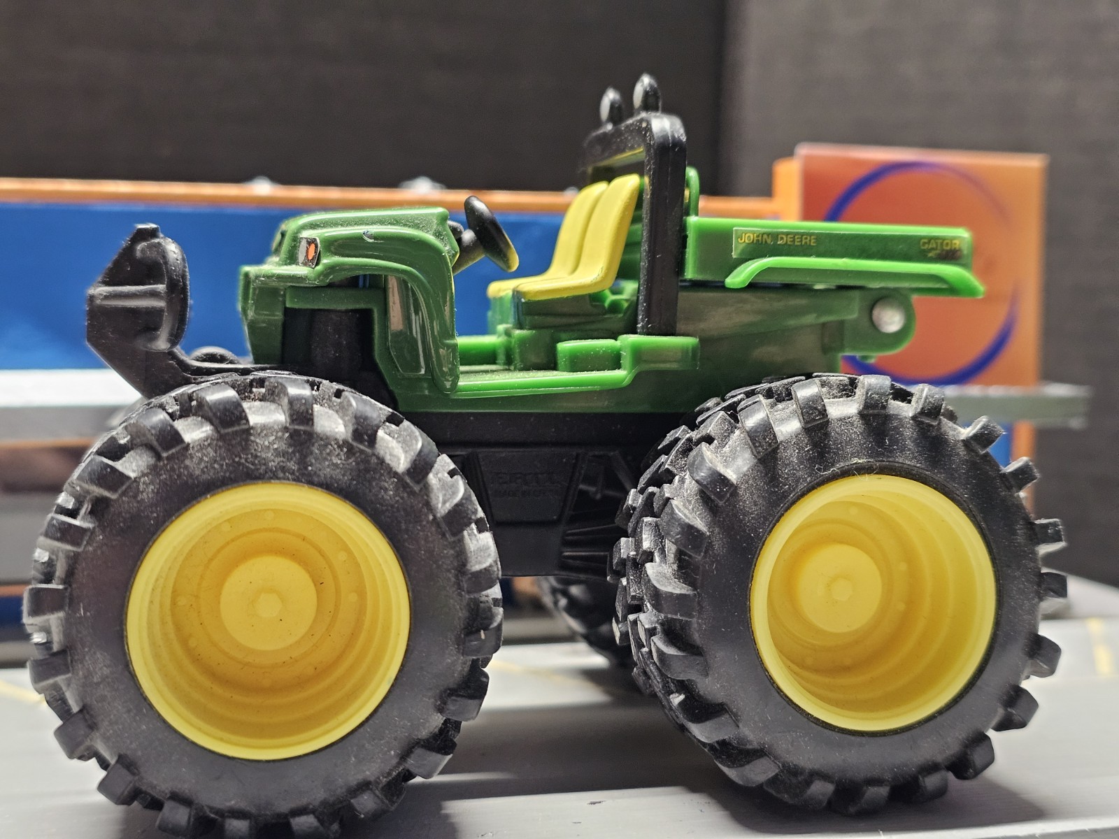 John Deere Gator Monster Treads Ertl Loose