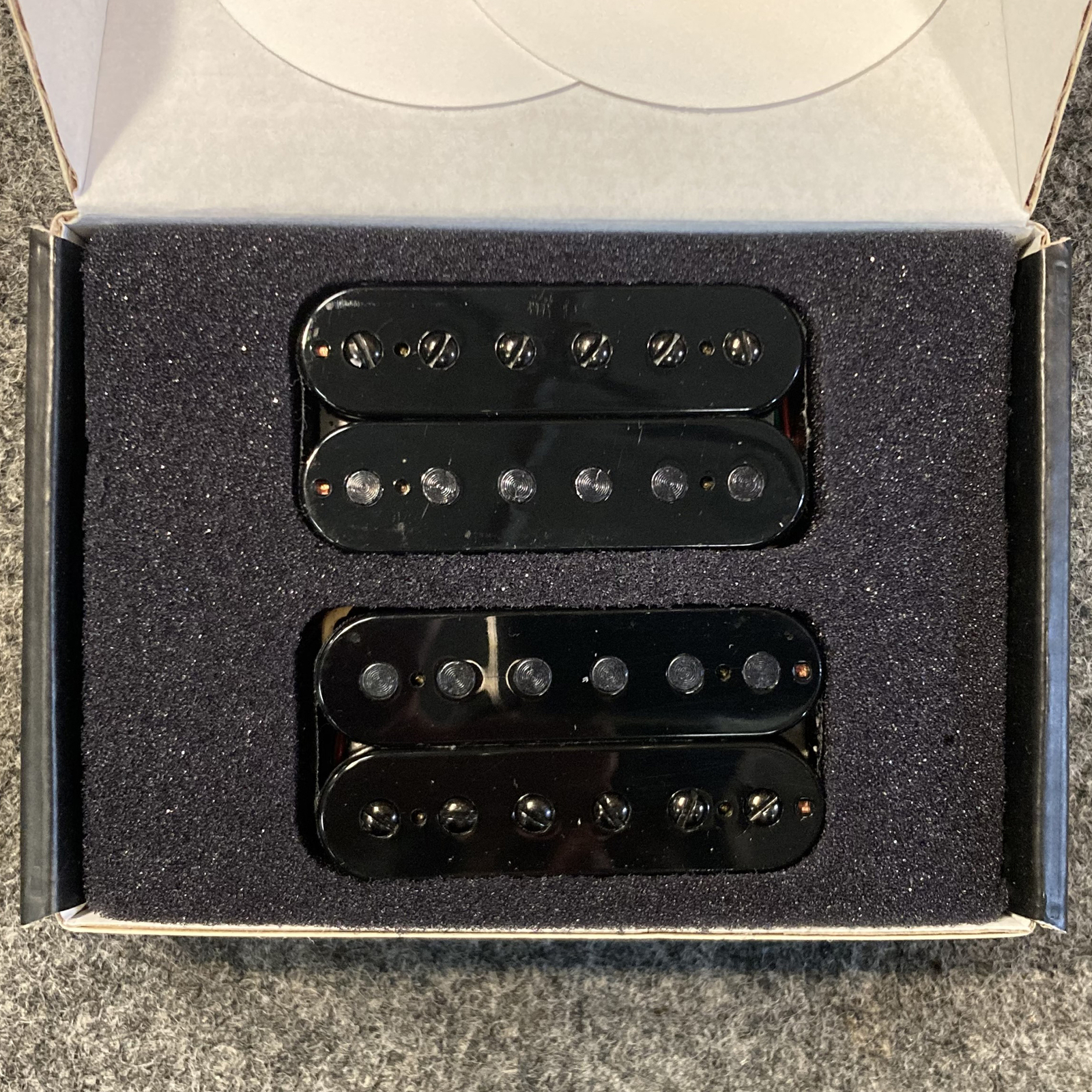 Guitarmory Foxbat 6-String Humbucker Guitar Pickup Set, Black w/ Black Screws