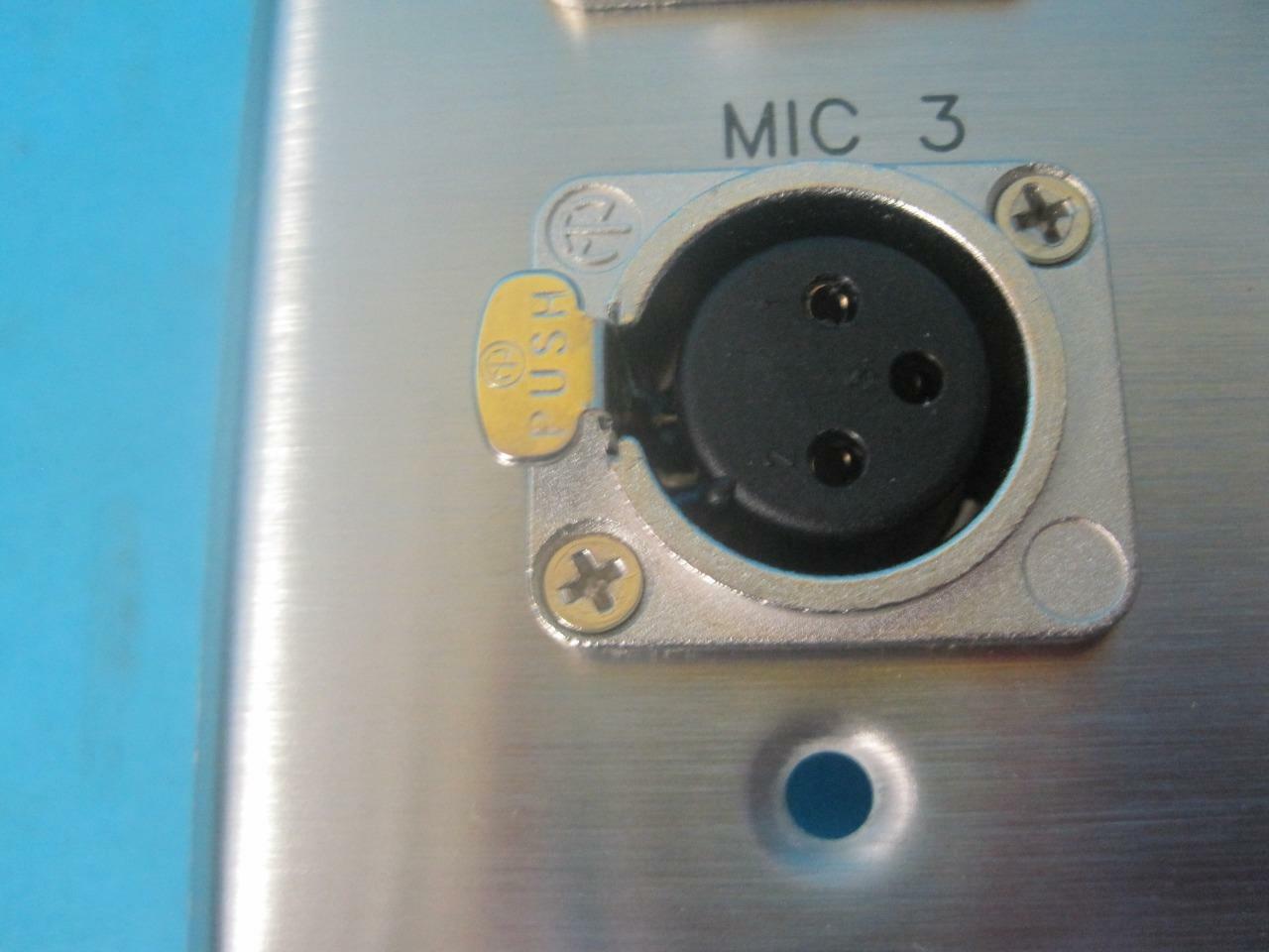 New Leviton 4 Port Stainless Steel Microphone Wall Plate w/Connectors
