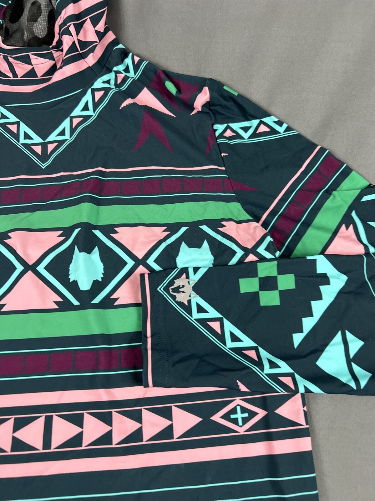 Greyson Cokato Golf Hoodie Pullover Ghostwolf Print Large Multicolor MSRP $198