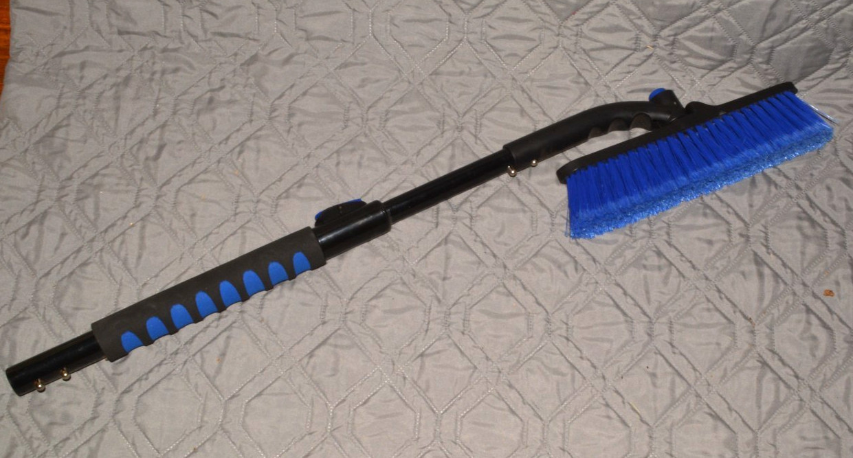 Extendable Snow Brush w/ Pivot Head Foam Grip ~23–31” Car SUV Truck