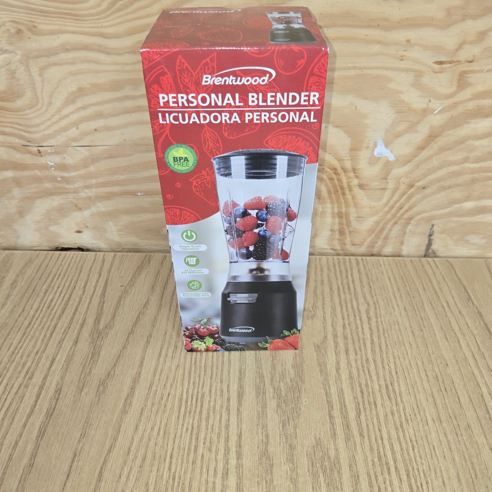Brentwood Personal Blender 14oz BPA-Free 1 Touch JB-191BK Stainless Steel Blades