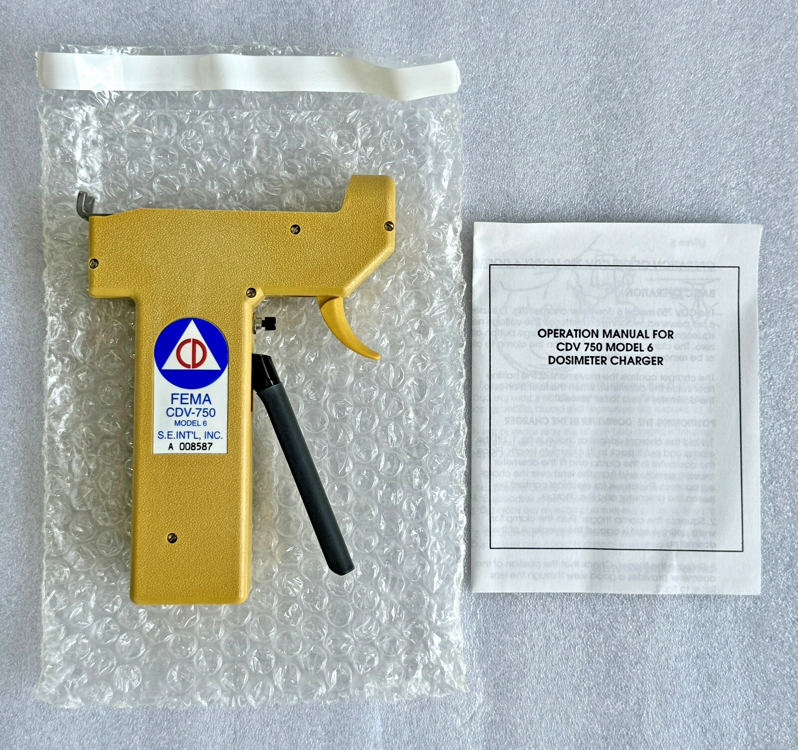 FEMA CD Civil Defense CDV-750 Model 6 Radiological Dosimeter Charger - BRAND NEW