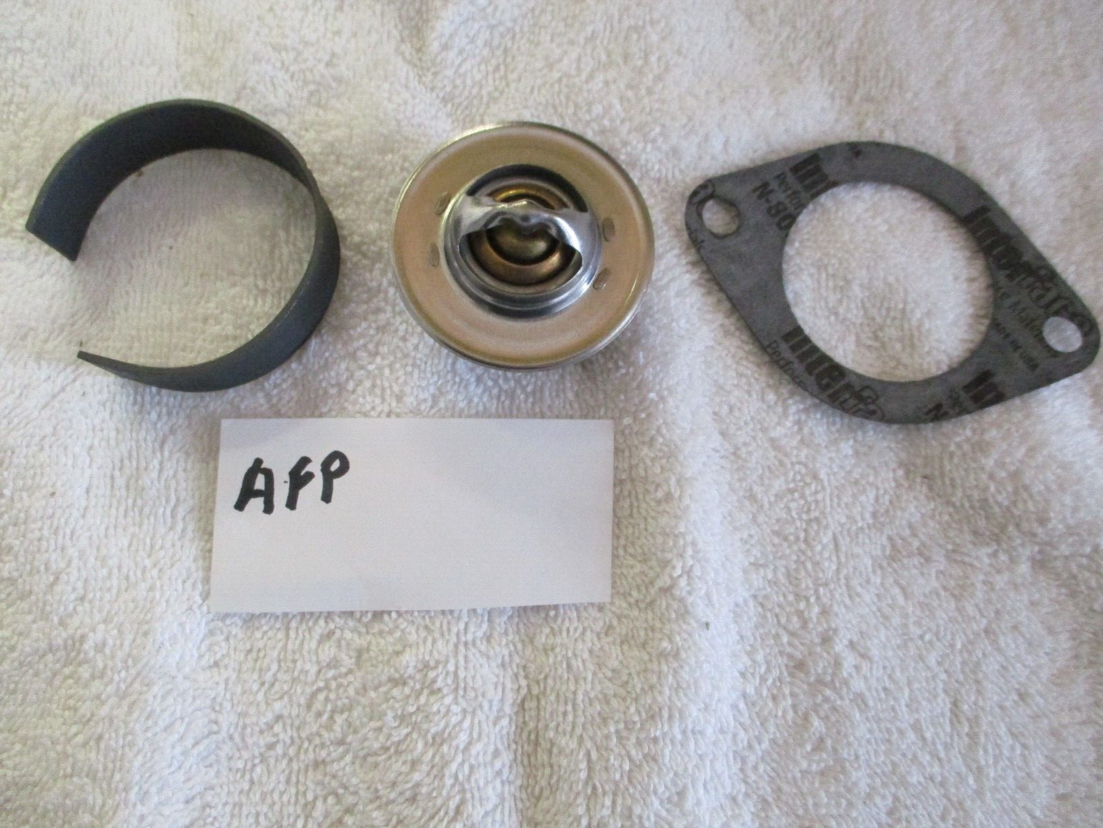 CONTINENTAL  Y91  Y112  Y400  4 CYL FLATHEAD    THERMOSTAT KIT ..