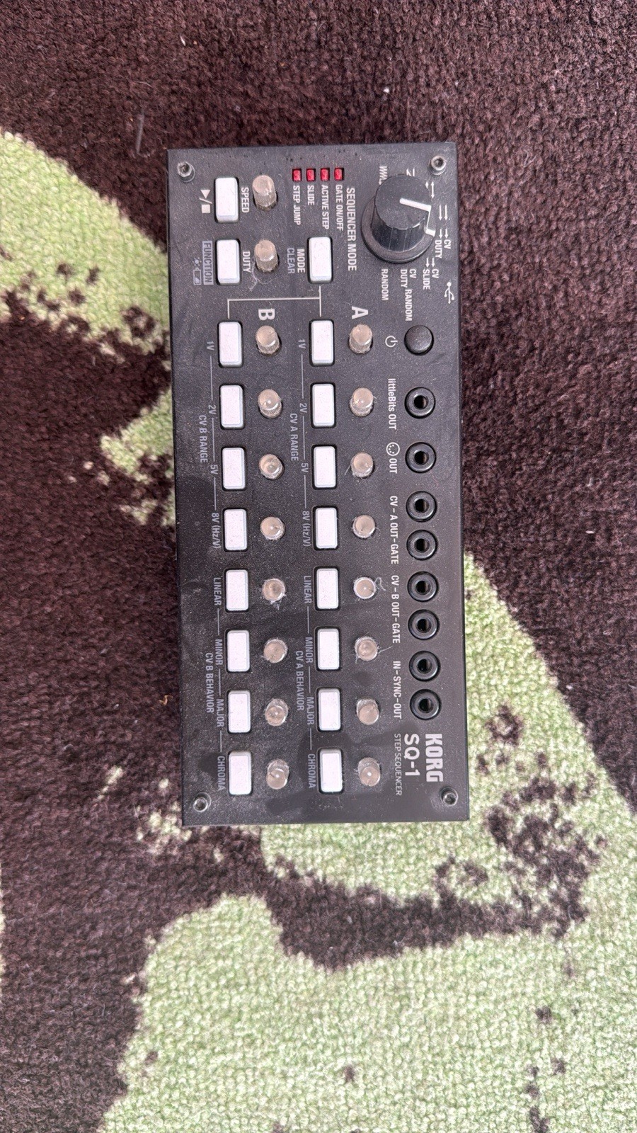 KORG SQ-1 Step Sequencer Compact Body USB Bus Power/Battery-powered