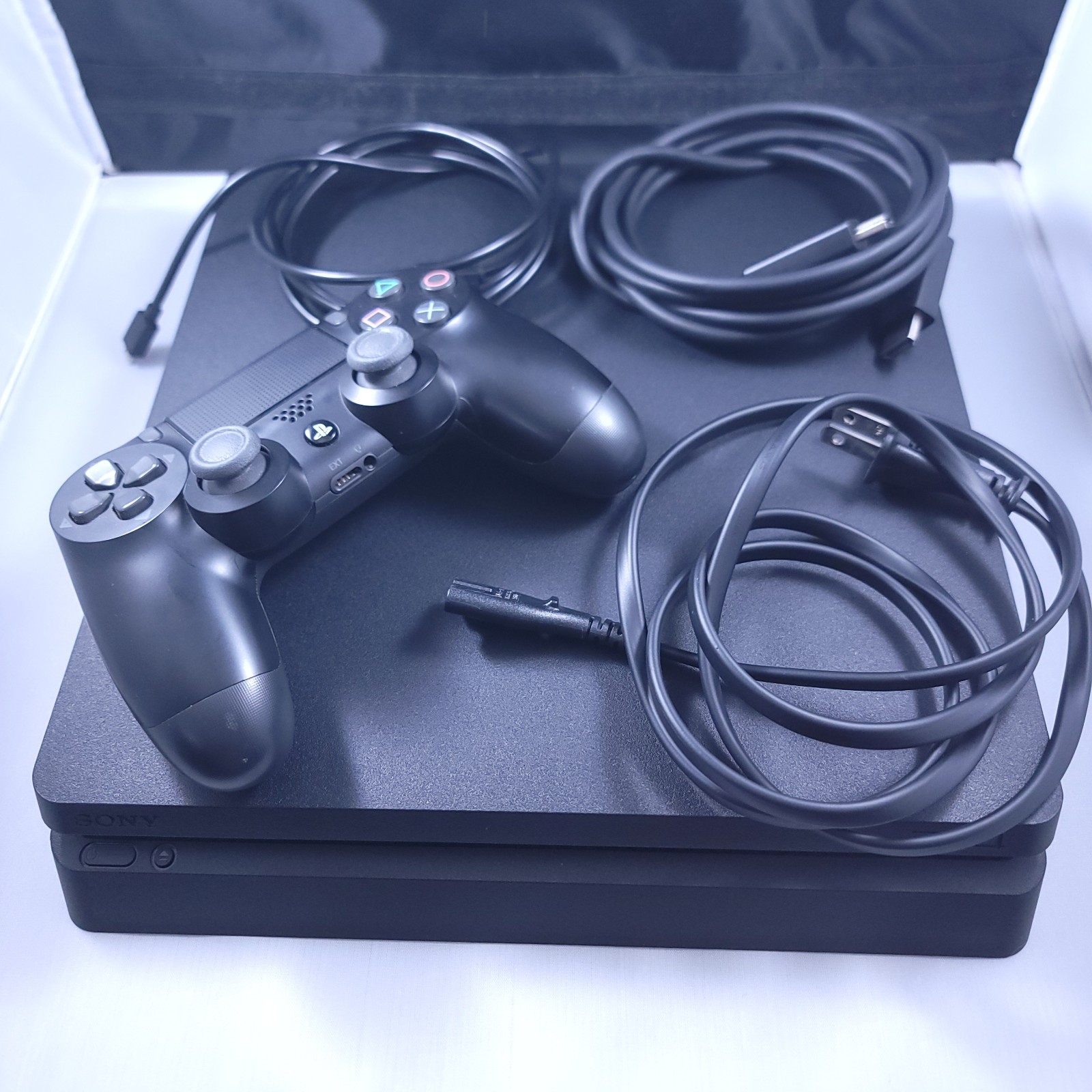Playstation 4 Slim 1TB Console with box & controller - pre-owned