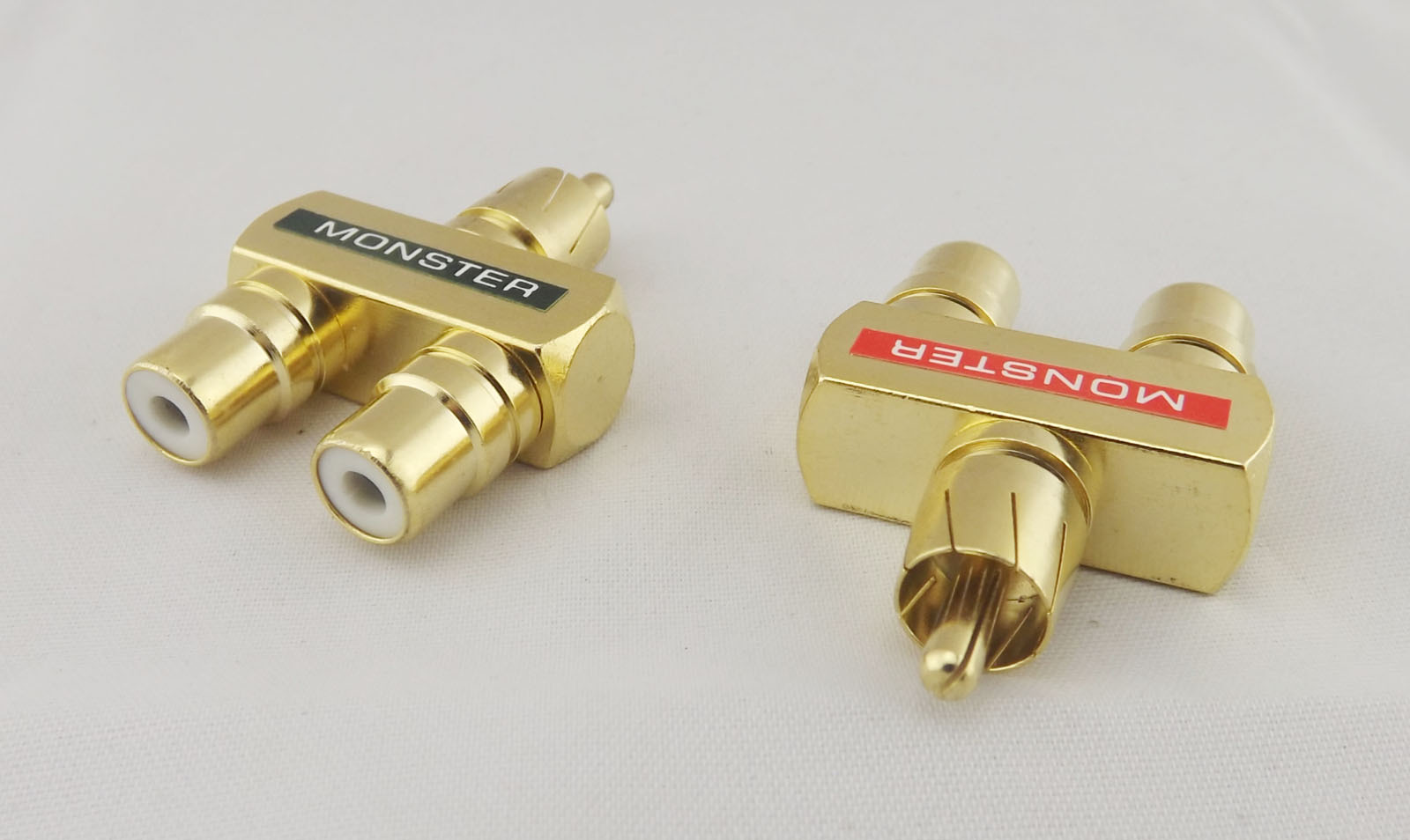 2pcs RCA Audio Y Splitter Plug 1 Male To 2 Female Gold Plated Adapter Connector