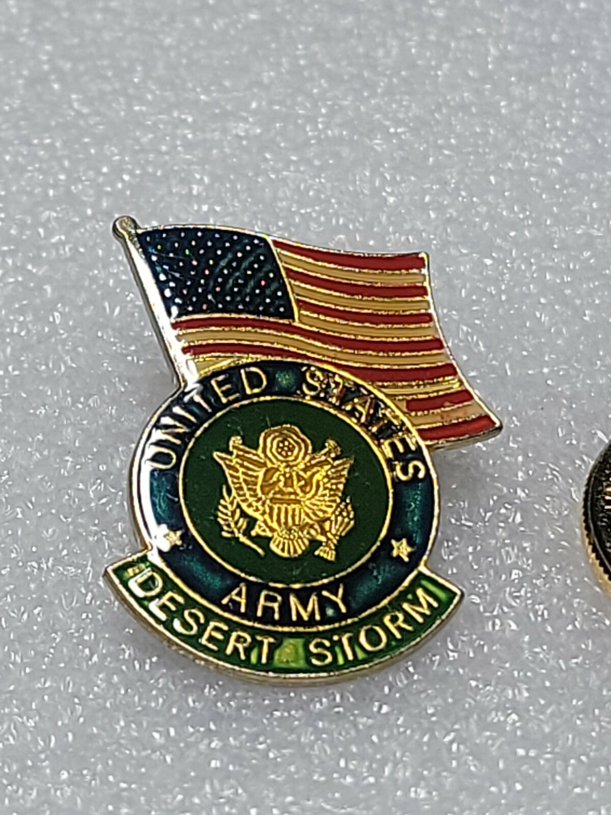 United States Army Operation Desert Storm Flag Veteran Lapel Pin Badge Hat Seal