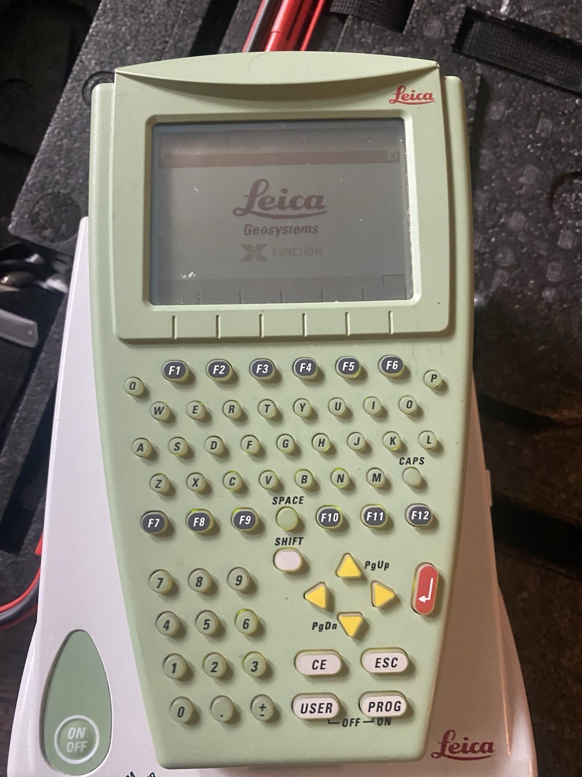 Leica System 1200 GPS With Antenna Cables Charger Battery + Extras Free Shipping