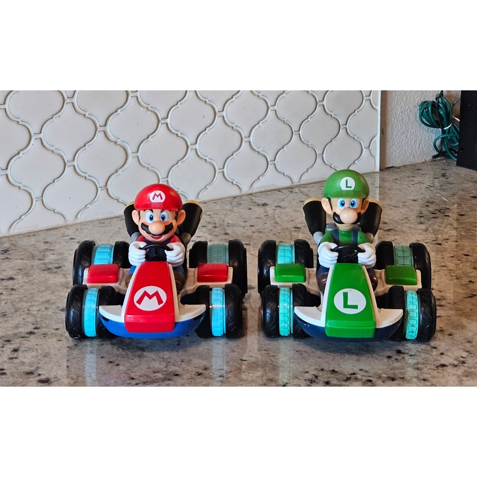 Mario and Luigi Mario Kart 8 Anti Gravity RC Racer Cars Nintendo 2014 NO REMOTES