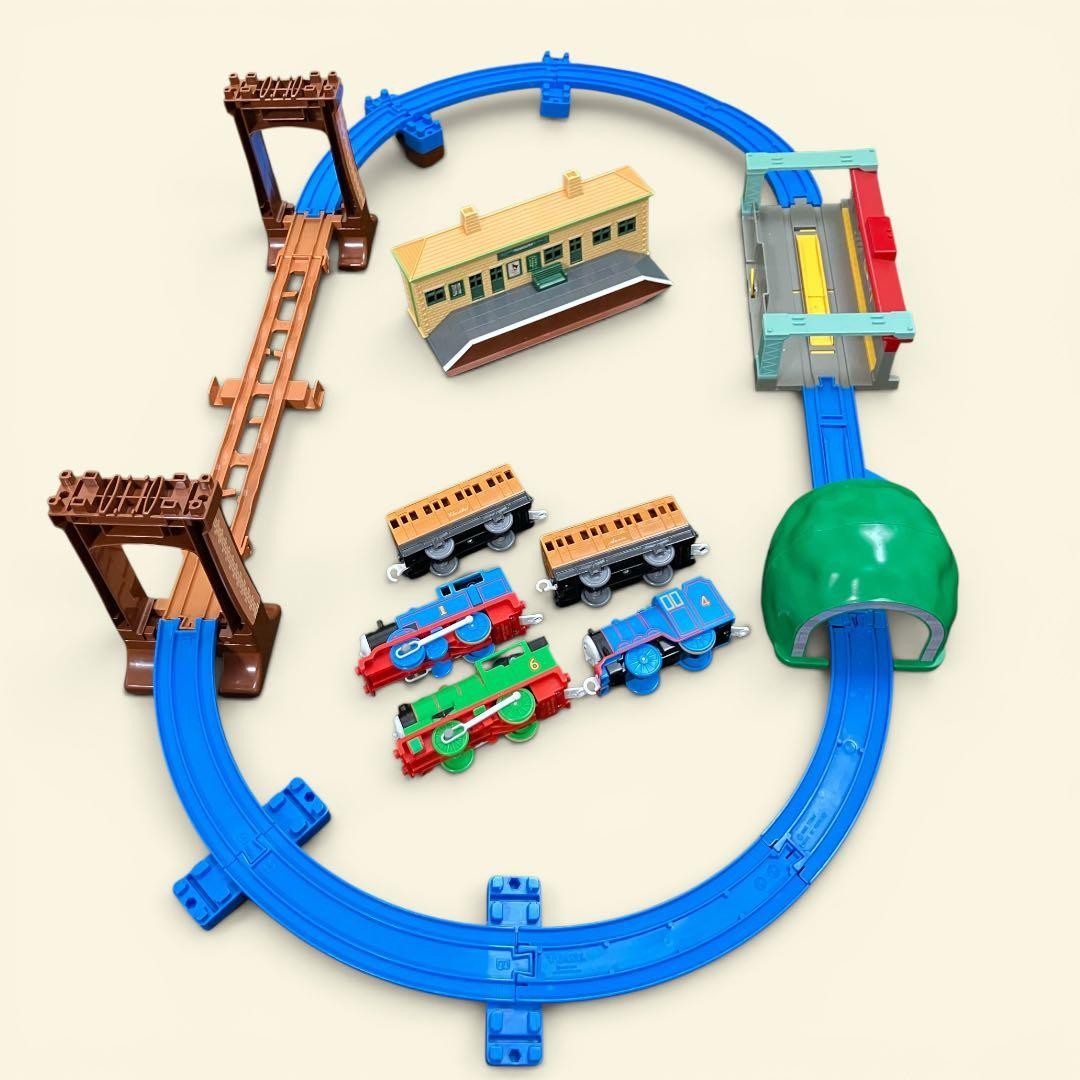 Plarail Thomas Gordon Bridge Tunnel Track Train Set Tested Age 15+