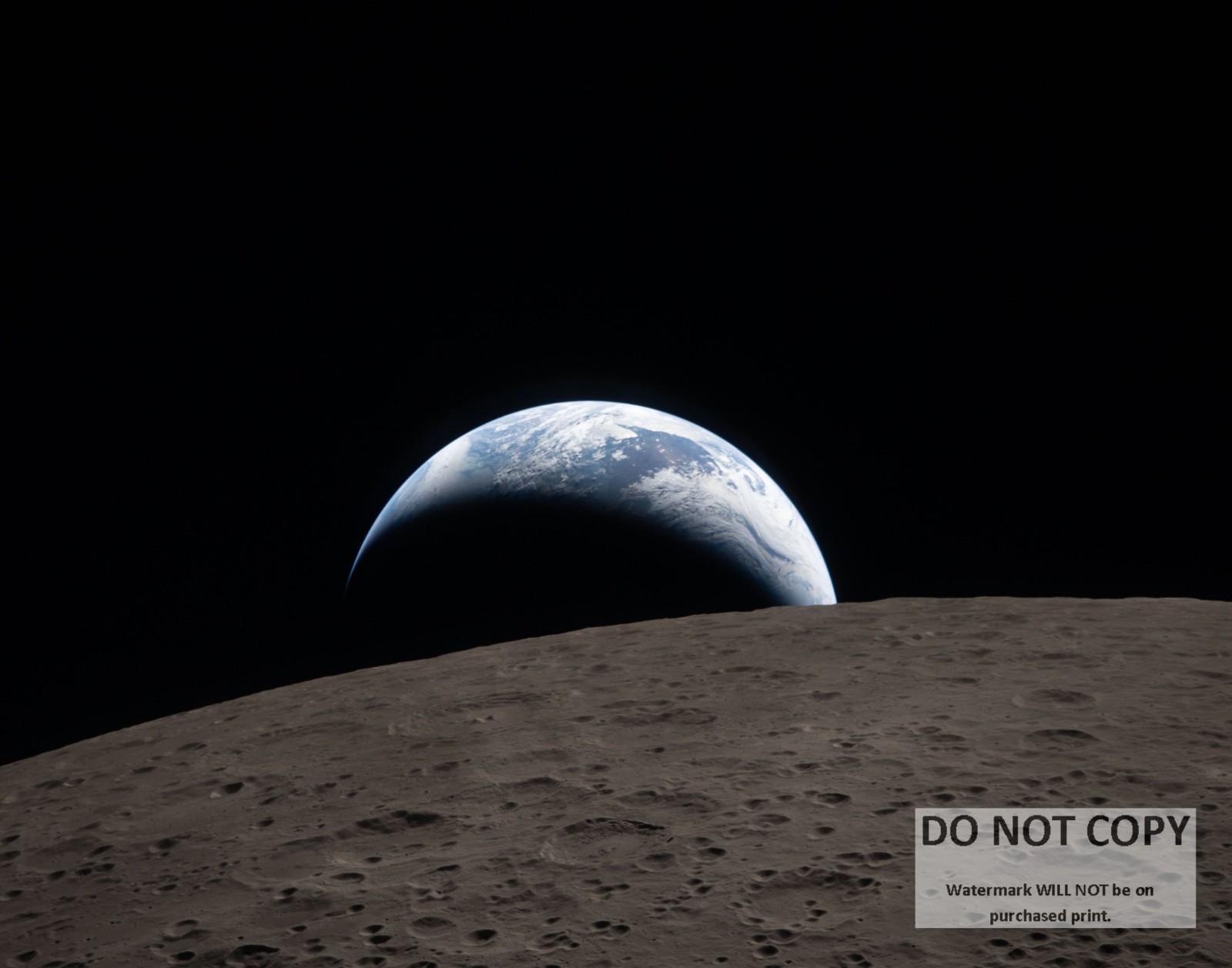 11X14 NASA PHOTO EARTHSET FROM ORION CAPSULE DURING ARTEMIS II MISSION (CP-082)