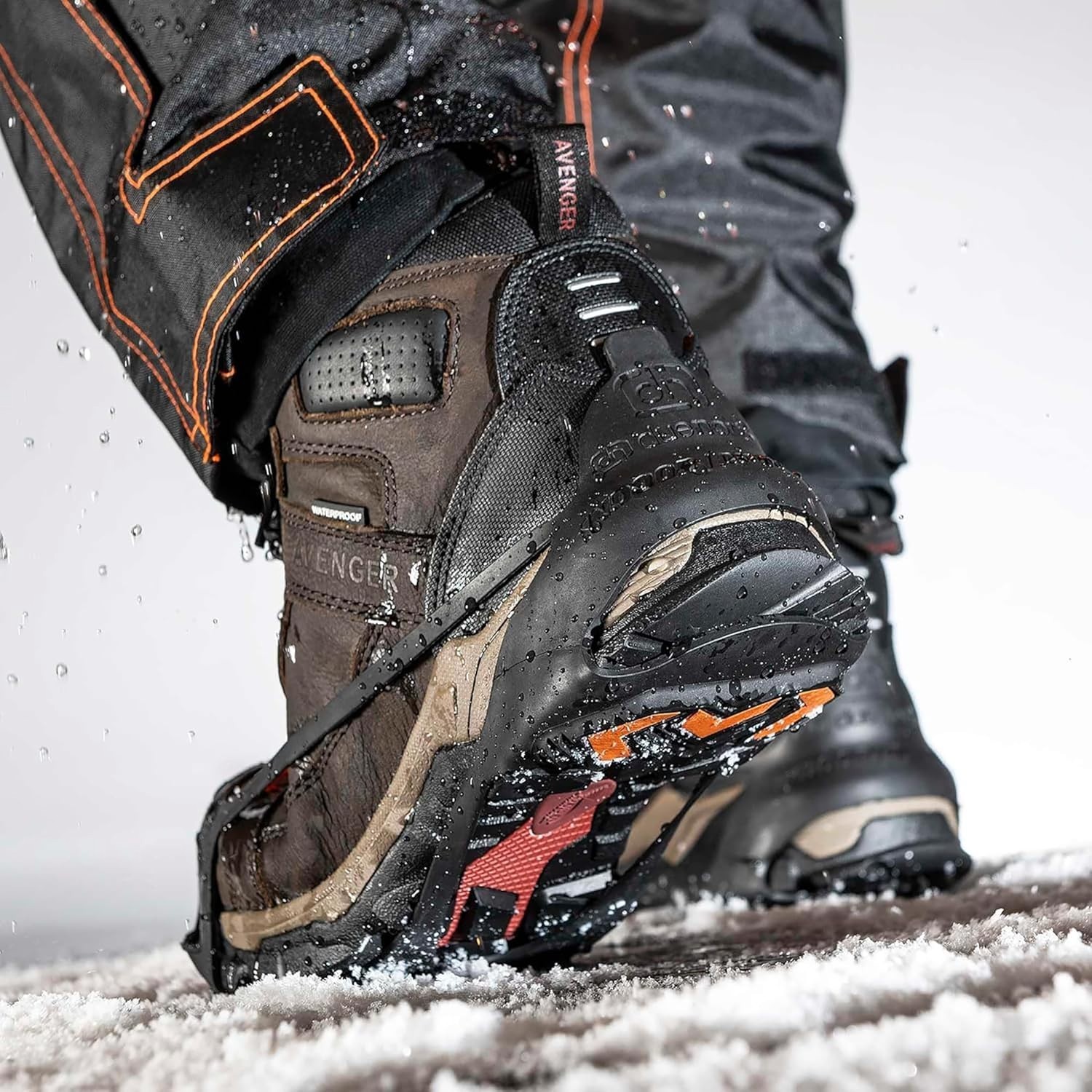 Flexible and Lightweight GripPro Spikeless Traction Aids for Ultimate Stability