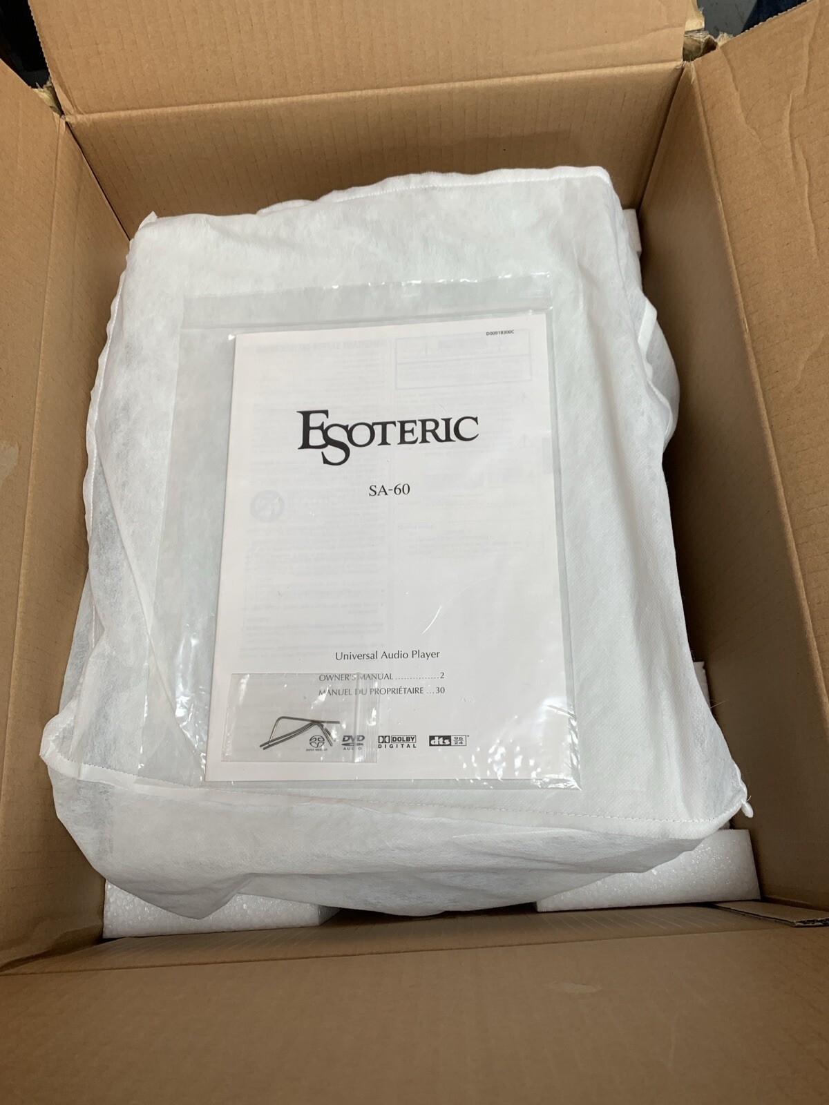 Esoteric SA-60 Universal SACD & CD Player Minty Open Box