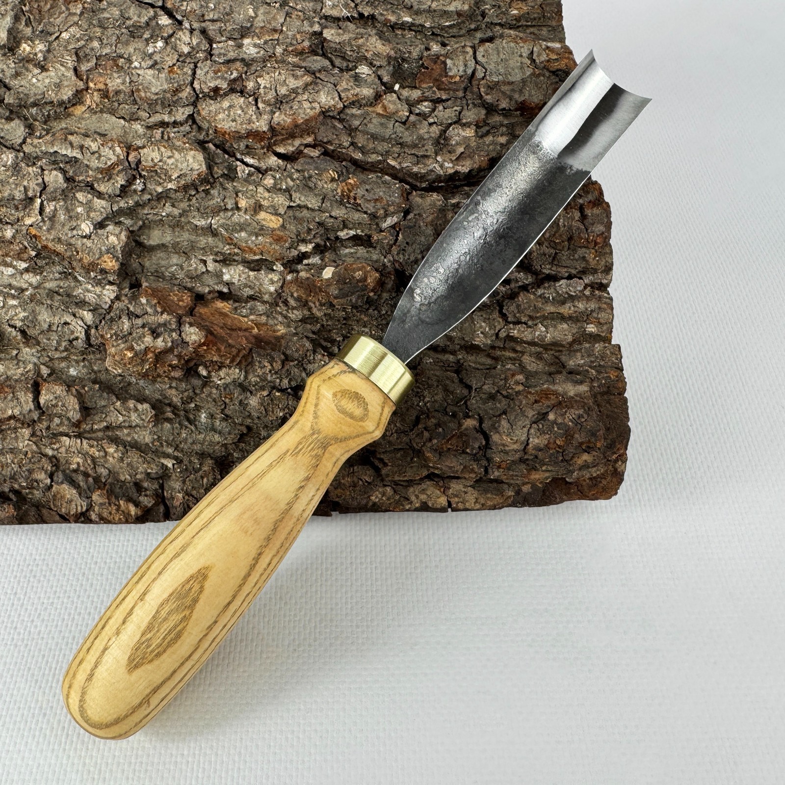 Wood Carving Gouge – Hand-Forged 52100 Steel, Ash Handle, Sharp Curved Chisel