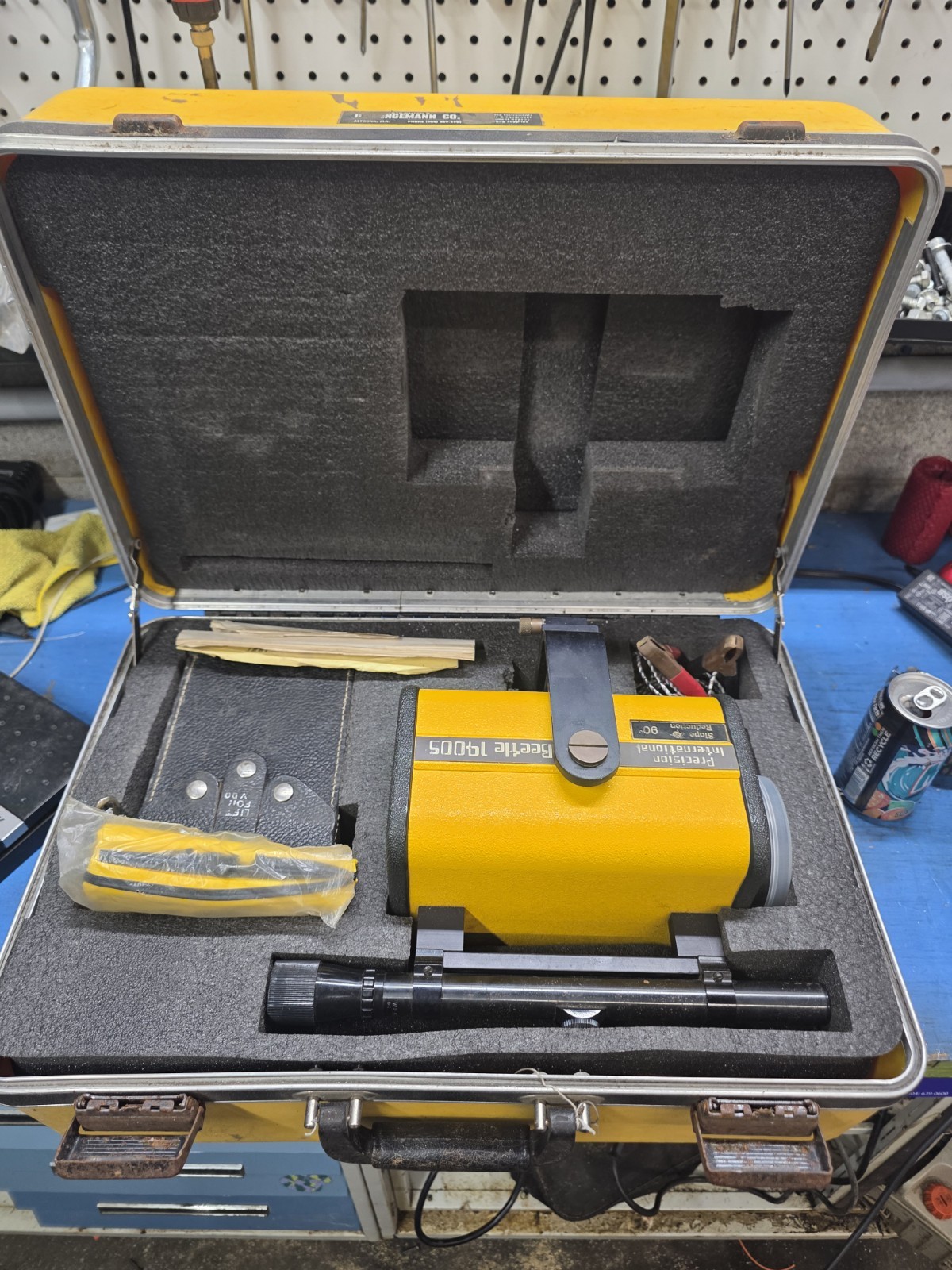 Precision International Super Beetle 19005 survey equipment Turns On