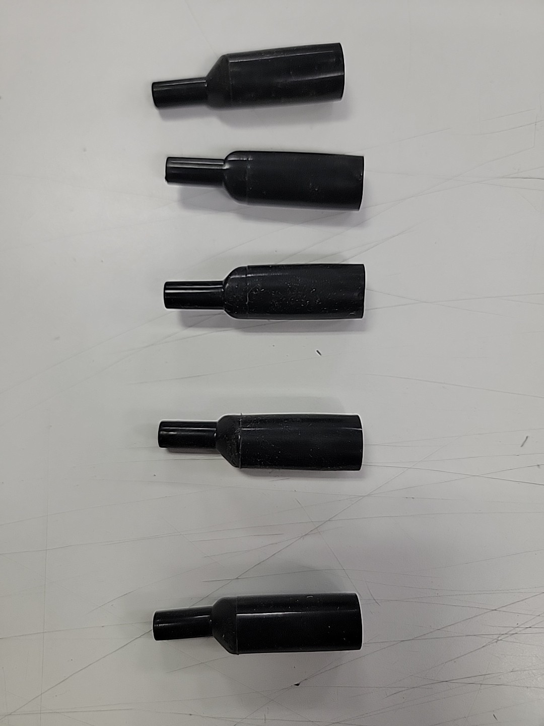 Mueller Electric BU-62-0 Black Boot 5 Pcs.