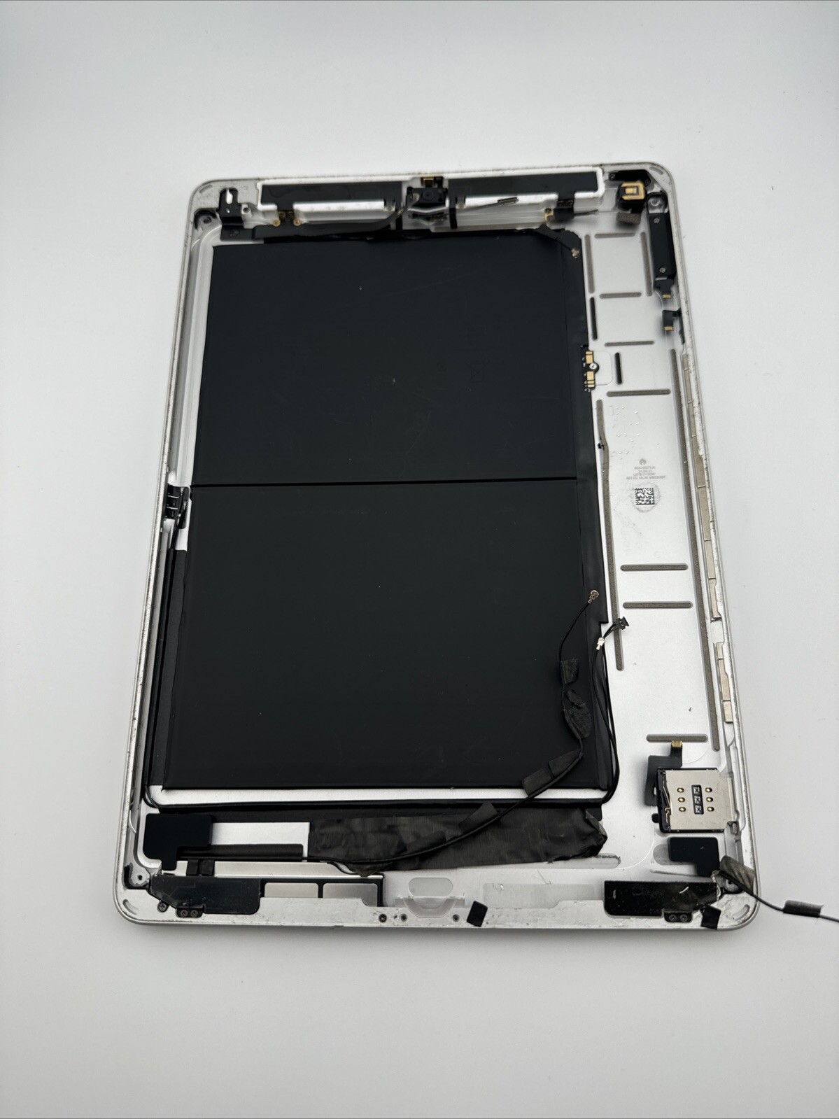 Apple iPad 8th Gen Wifi & Cellular A2428 OEM Rear Housing Components & Battery