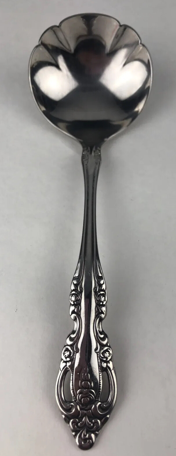 Oneida Community Brahms Stainless Serving Piece Ladle 7 7/8"