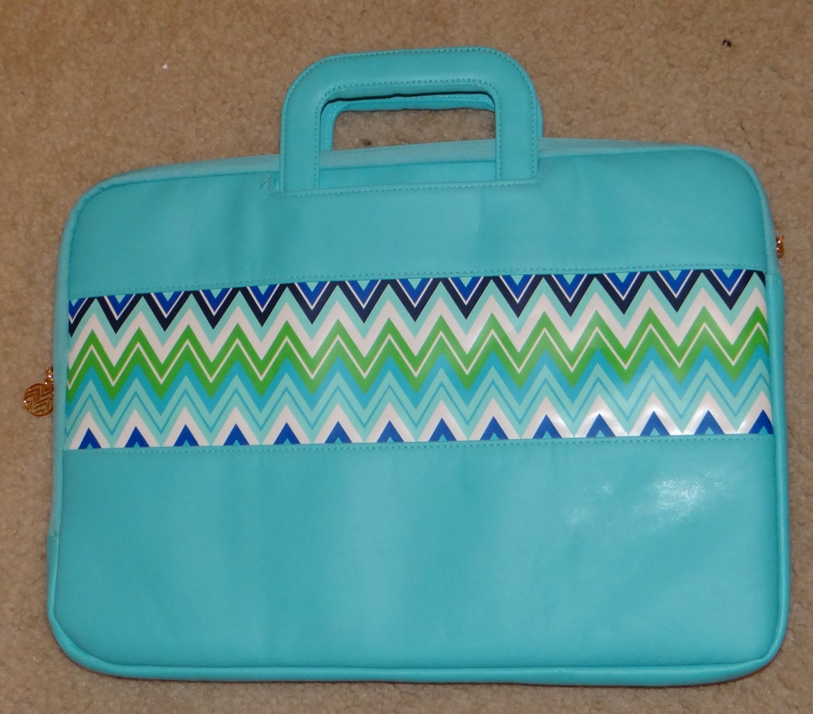 Macbeth Collection blue w zigzag center 15.6" universal laptop Sleeve w handles
