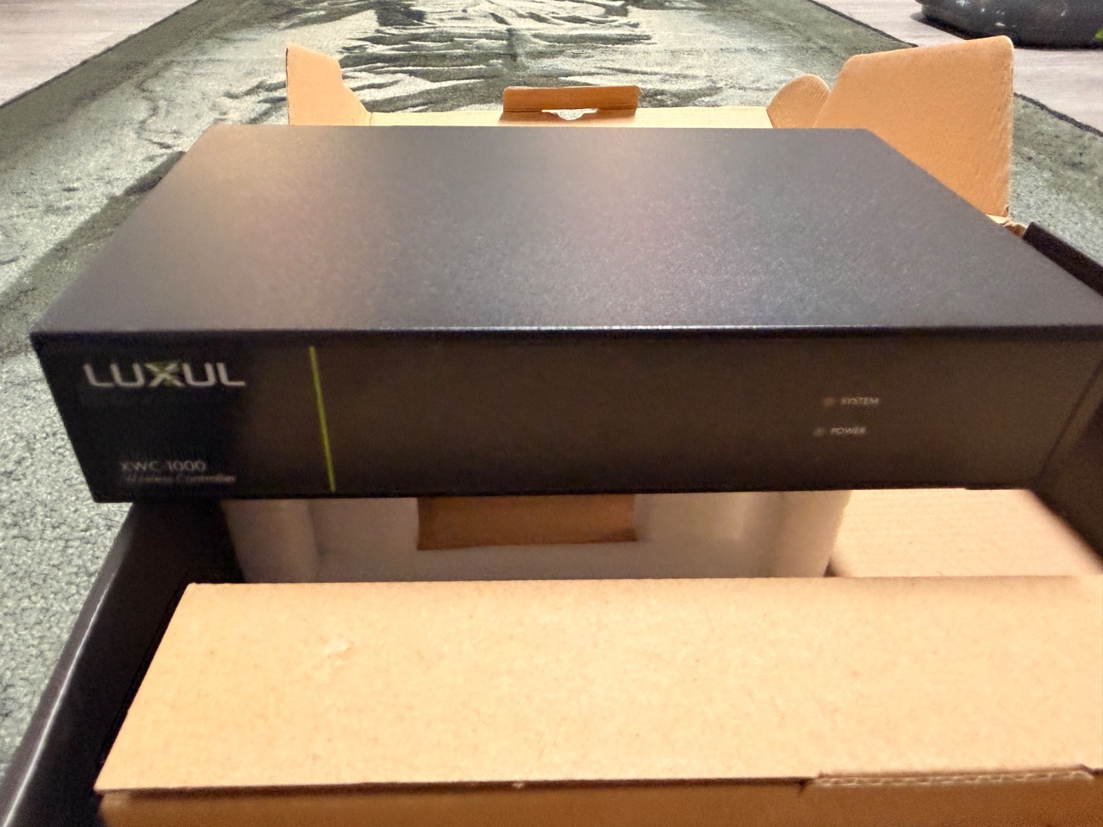 Luxul XWC-1000 V2 Wireless Access Point Controller