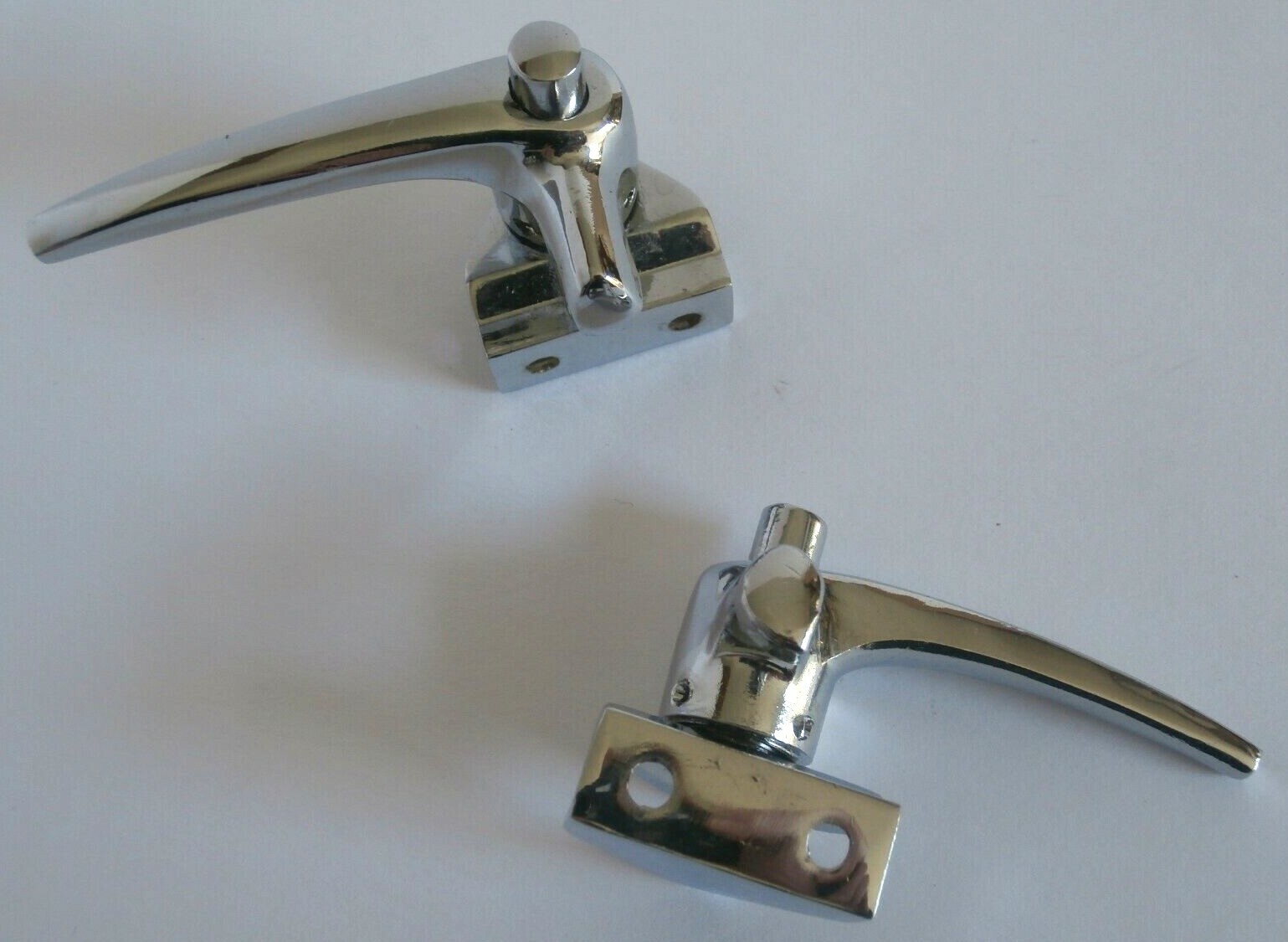 VENT WING WINDOW LATCH SET LEFT & RIGHT SIDE VOLKSWAGEN T1 BUG BEETLE 1952-1964