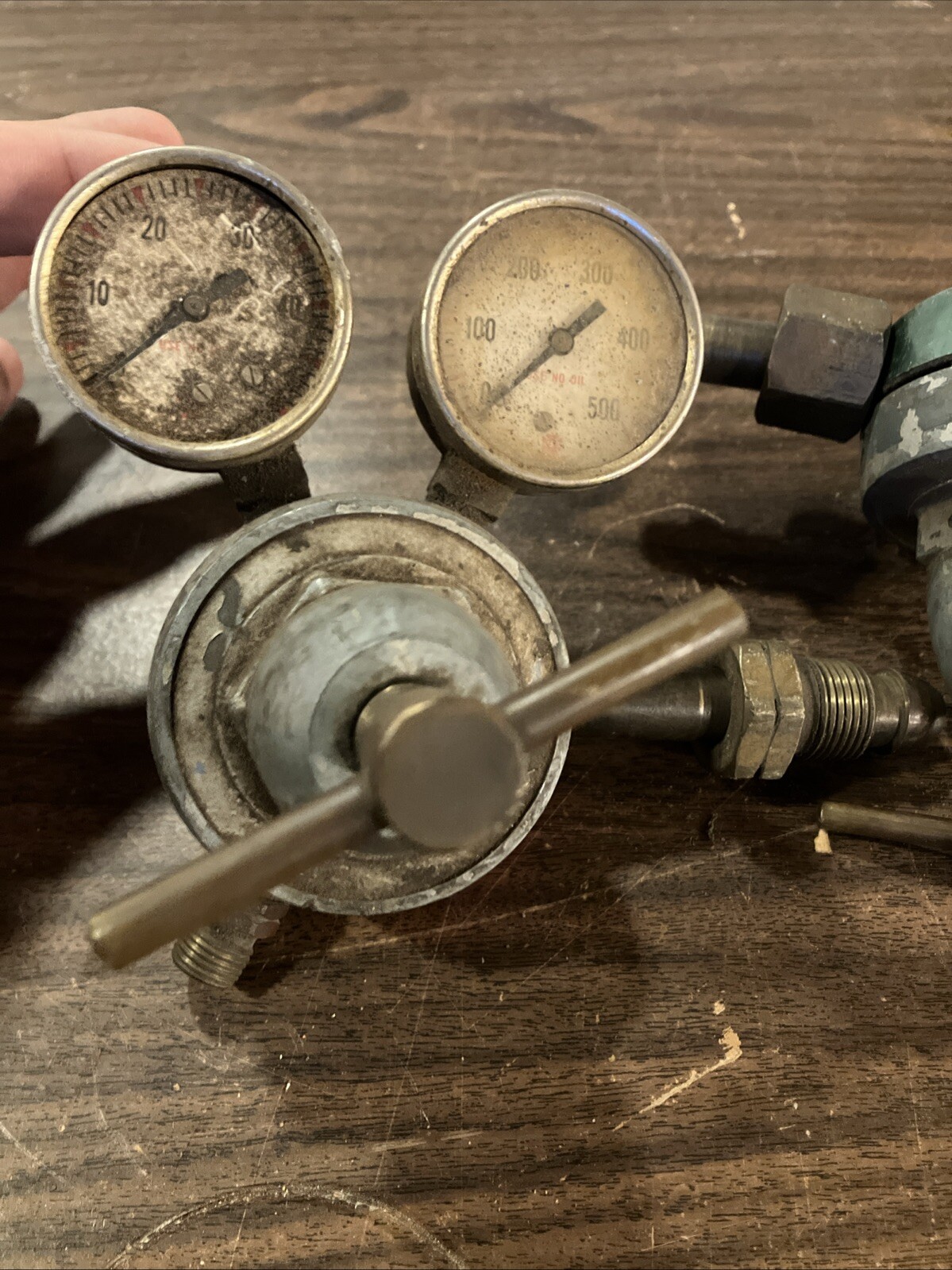 Miles single stage acetylene regulator(2)