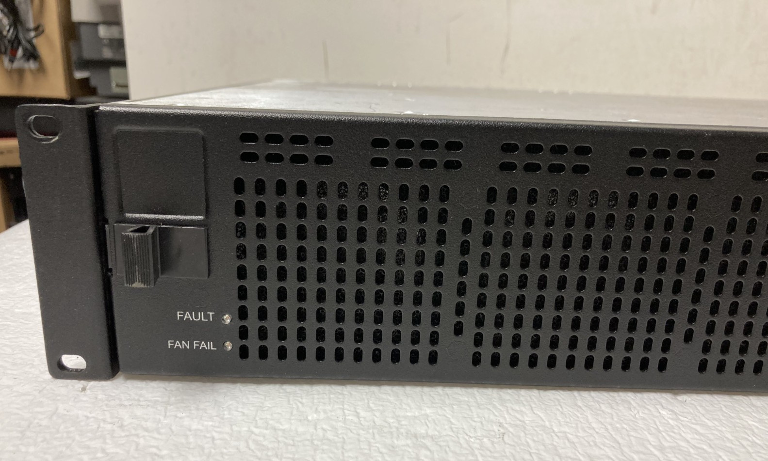 OpenGear DFR-8321 Rackmount Module Frame