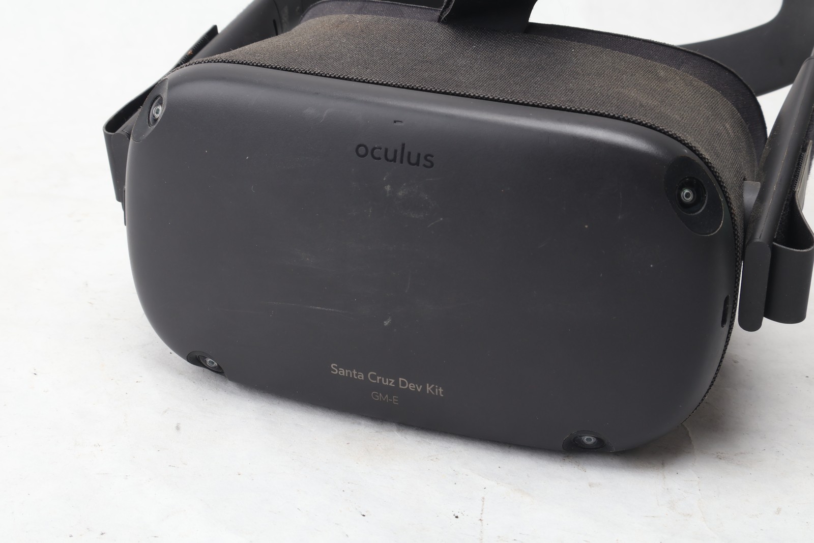 Oculus Santa Cruz Dev Kit GM-E Standalone VR Headset Rare