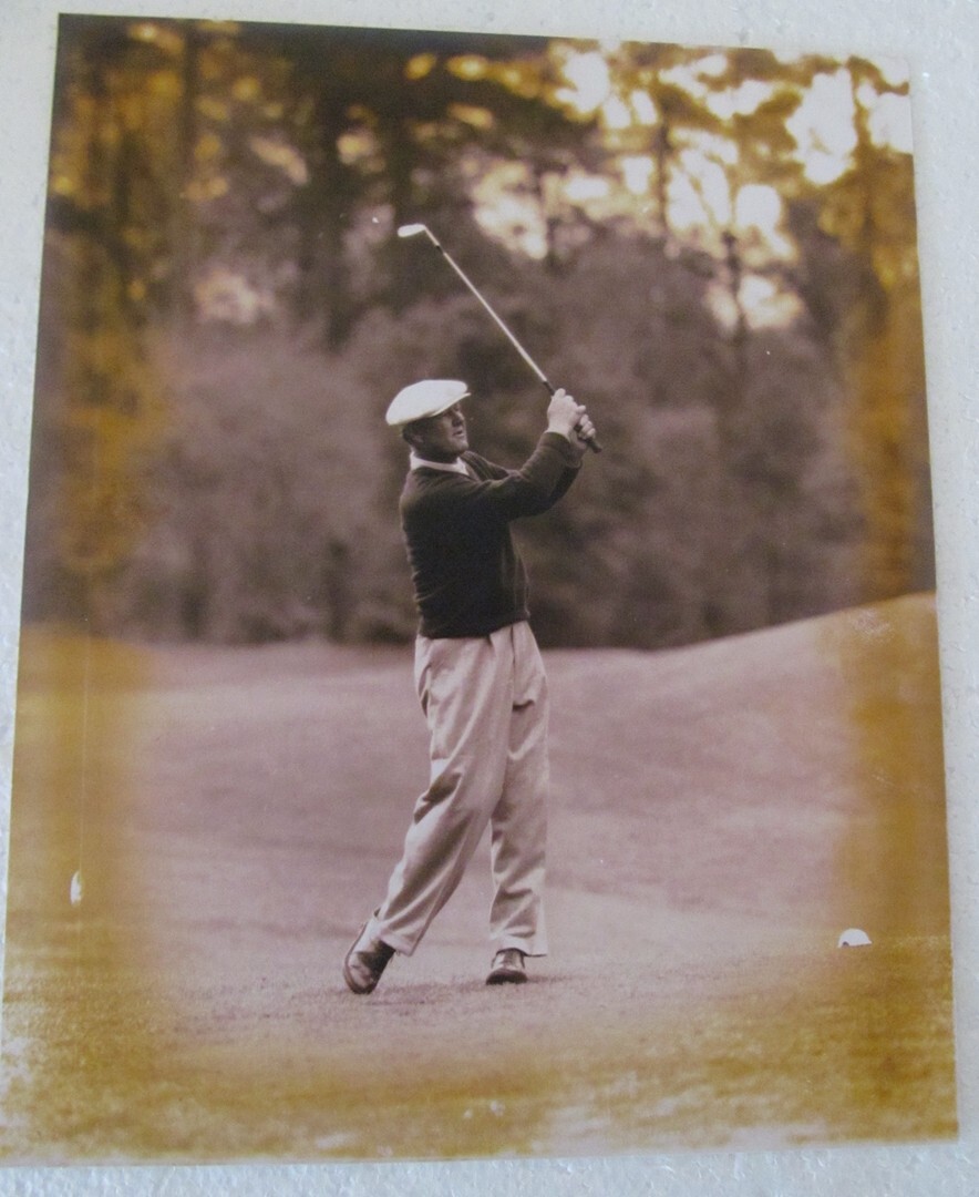 8 x 10 PHOTO BYRON NELSON AT FINISH OF SWING.  FRANK CHRISTIAN STAMP ON REVERSE