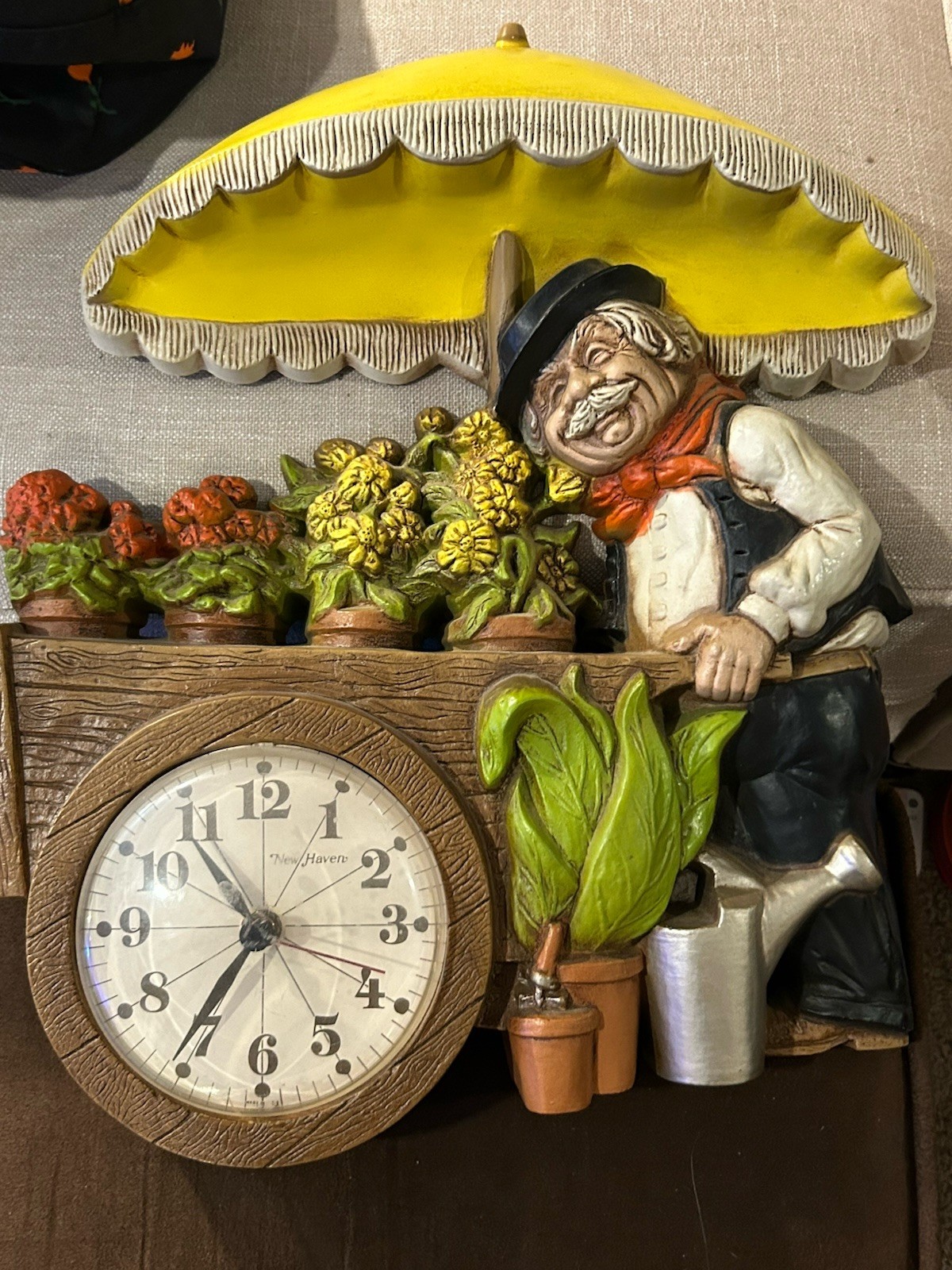 Vtg 1977 New Haven Burwood WALL CLOCK w/ Garden Cart Street Vendor Flower Theme