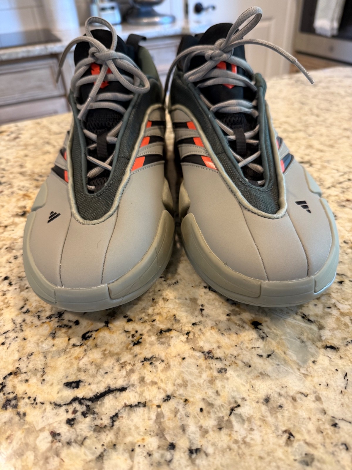 🌷 adidas Dame 9 Basketball Shoes Silver Pebble JI1939 size 14 Men’s 🌷
