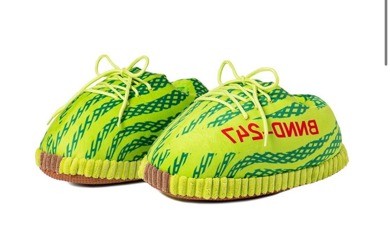 Yeezy 350 Boost Semi Frozen Oversized Slippers Unisex New Sealed
