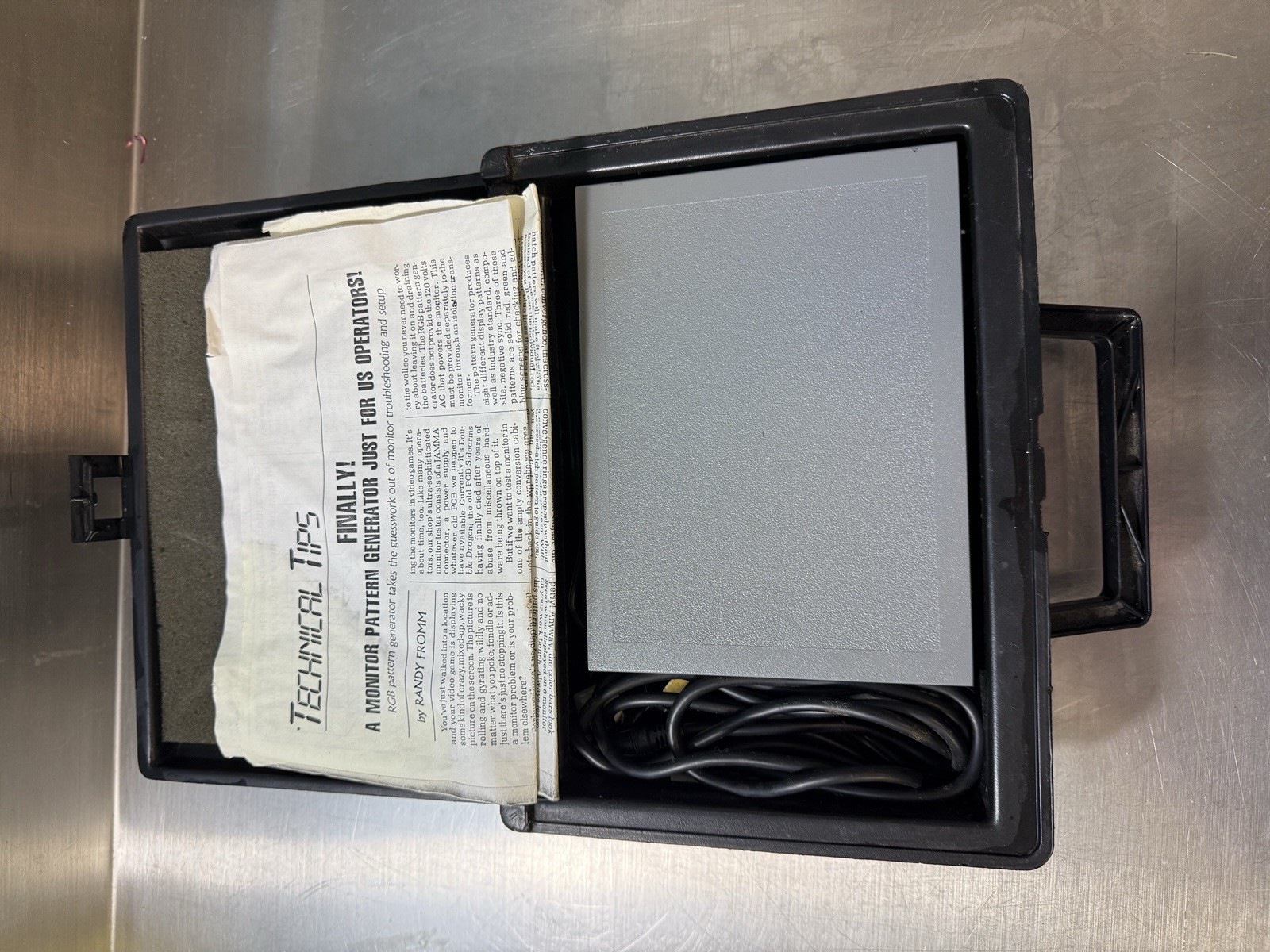 PRi - Vintage Arcade RGB Test Pattern Generator For cab Monitors! Powers On!