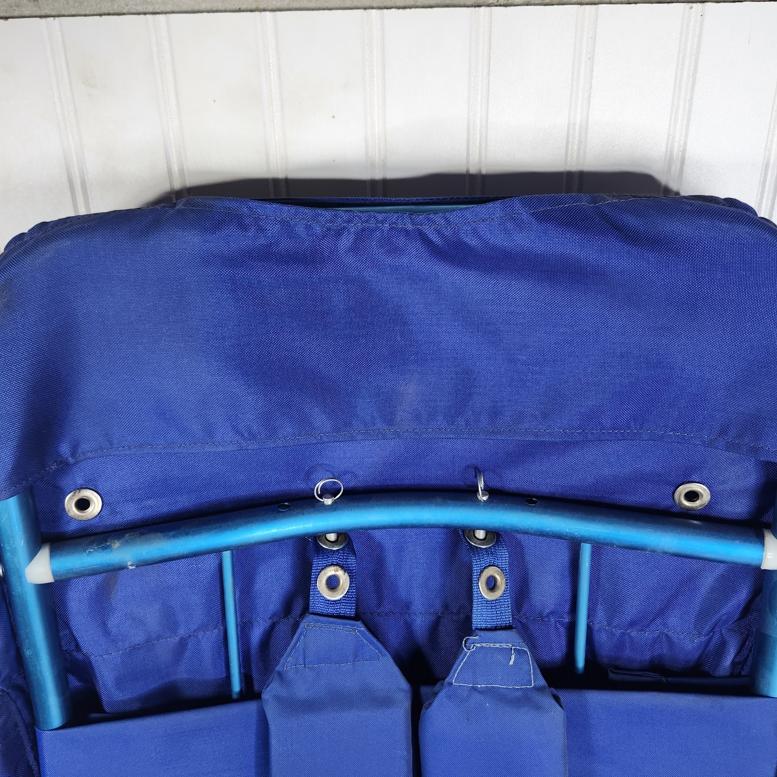 Vintage 1970ish RED, WHITE & BLUE EXTERNAL FRAME BACKPACK
