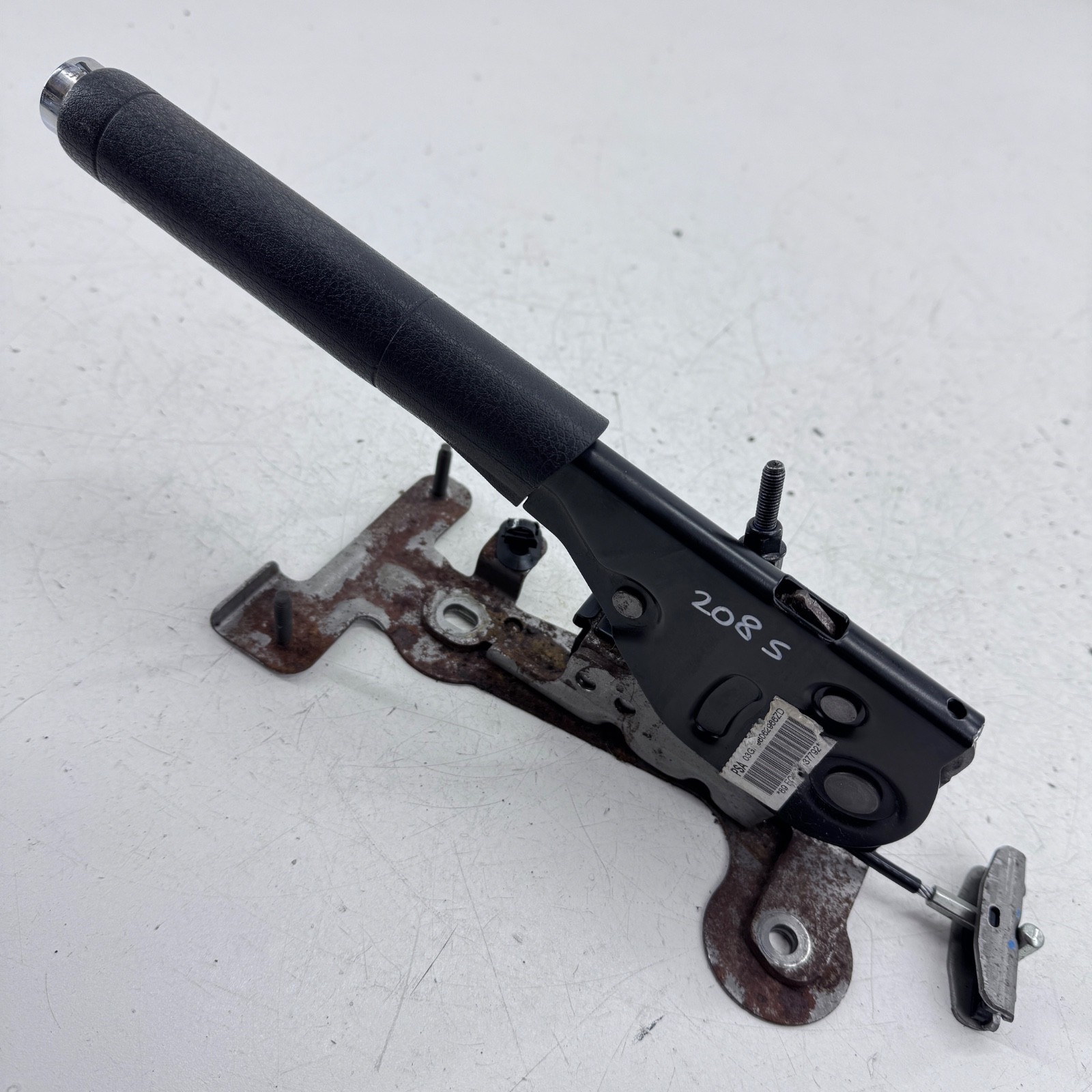 PEUGEOT 208 MK1 HANDBRAKE 98062966ZD LEVER HANDLE PARKING BRAKE 12-15