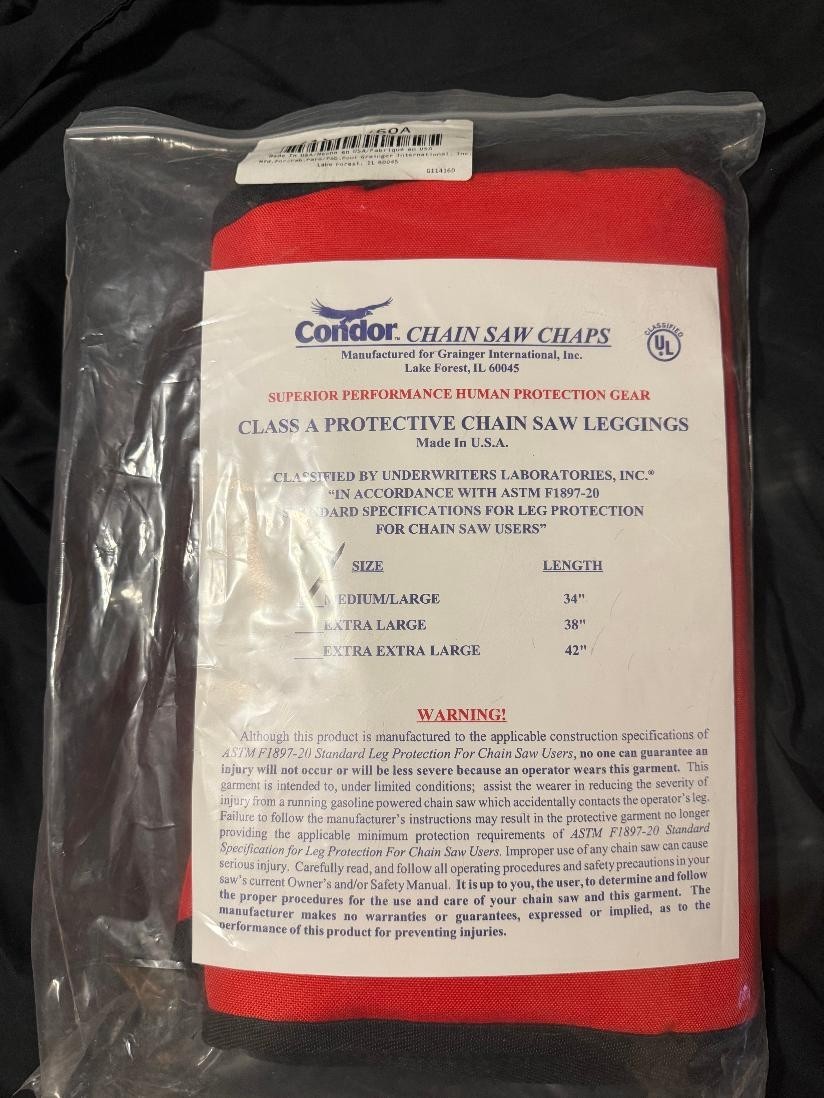 Brand New Medium/Large Length 34'Condor chainsaw chaps