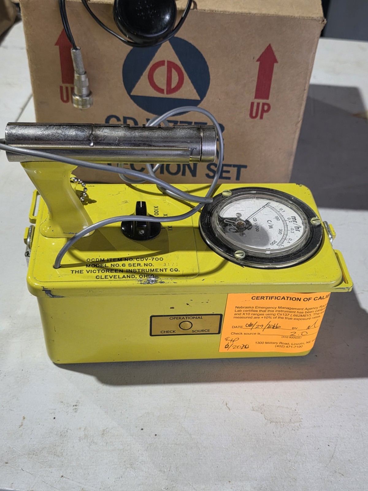 Monitor Geiger Counter Victoreen CD V-777 Radiation Detection Set Kit