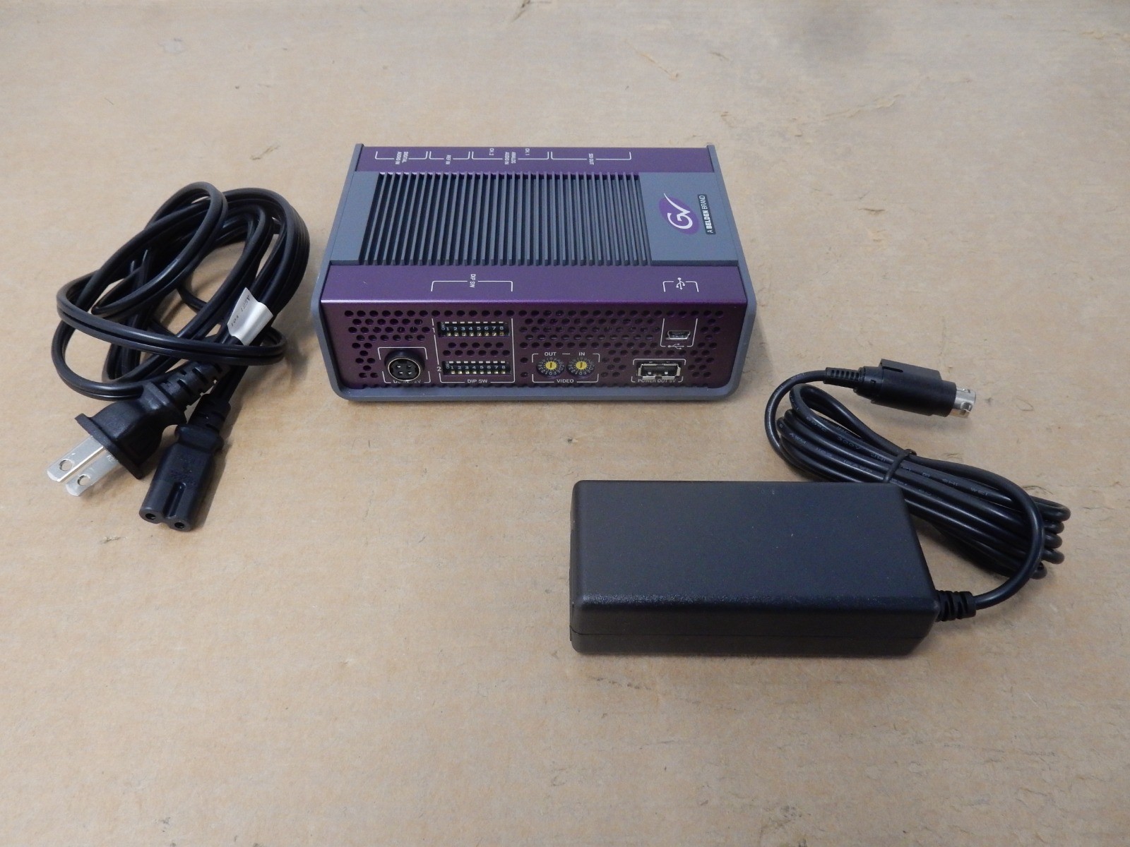 GRASS VALLEY ADVC-G1-A	Any In to SDI and Up/Down Converter w/Frame Synchronizer