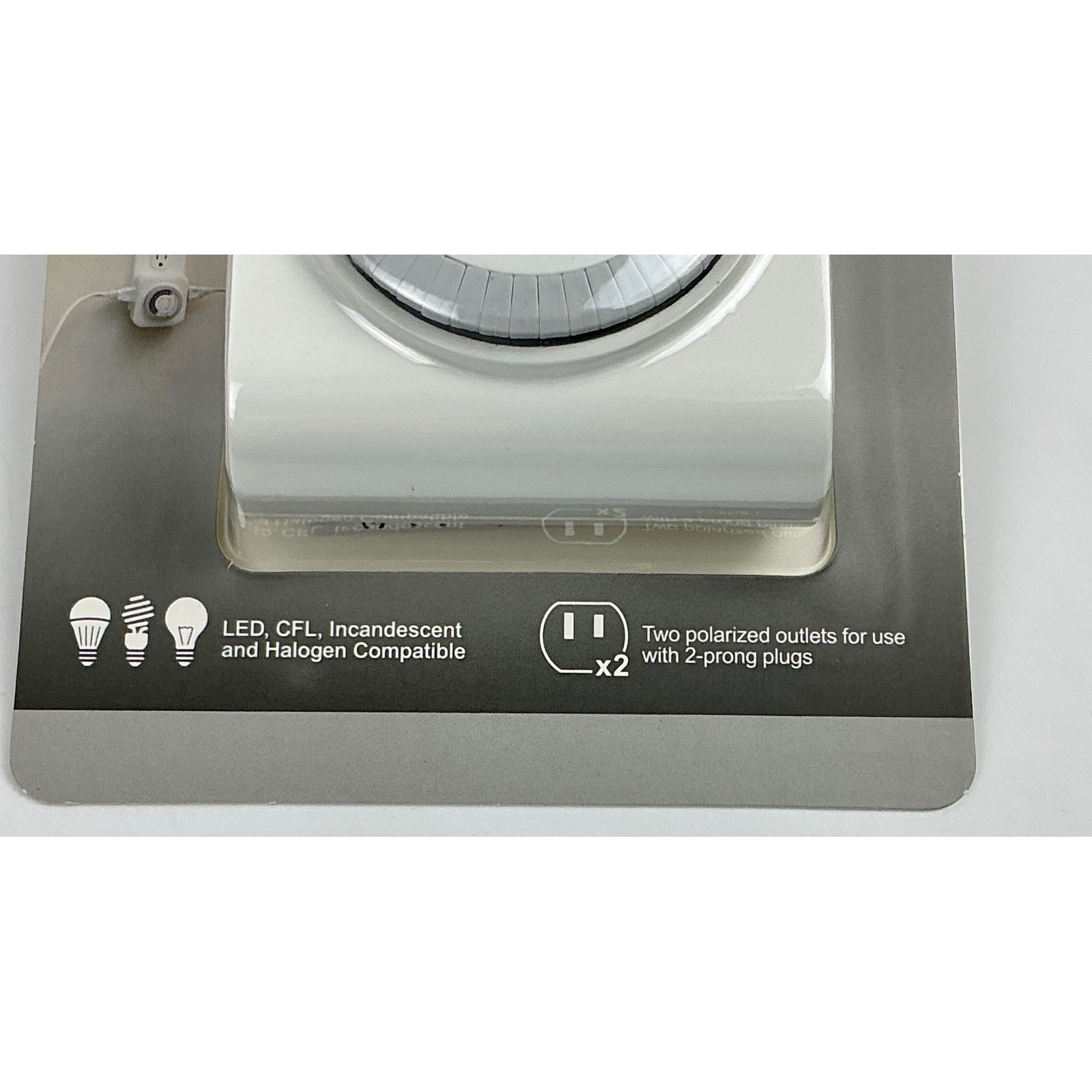 GE UltraPro Indoor Plug-In Basic Timer 2-Pack 2-Outlet 24-Hour Programmable