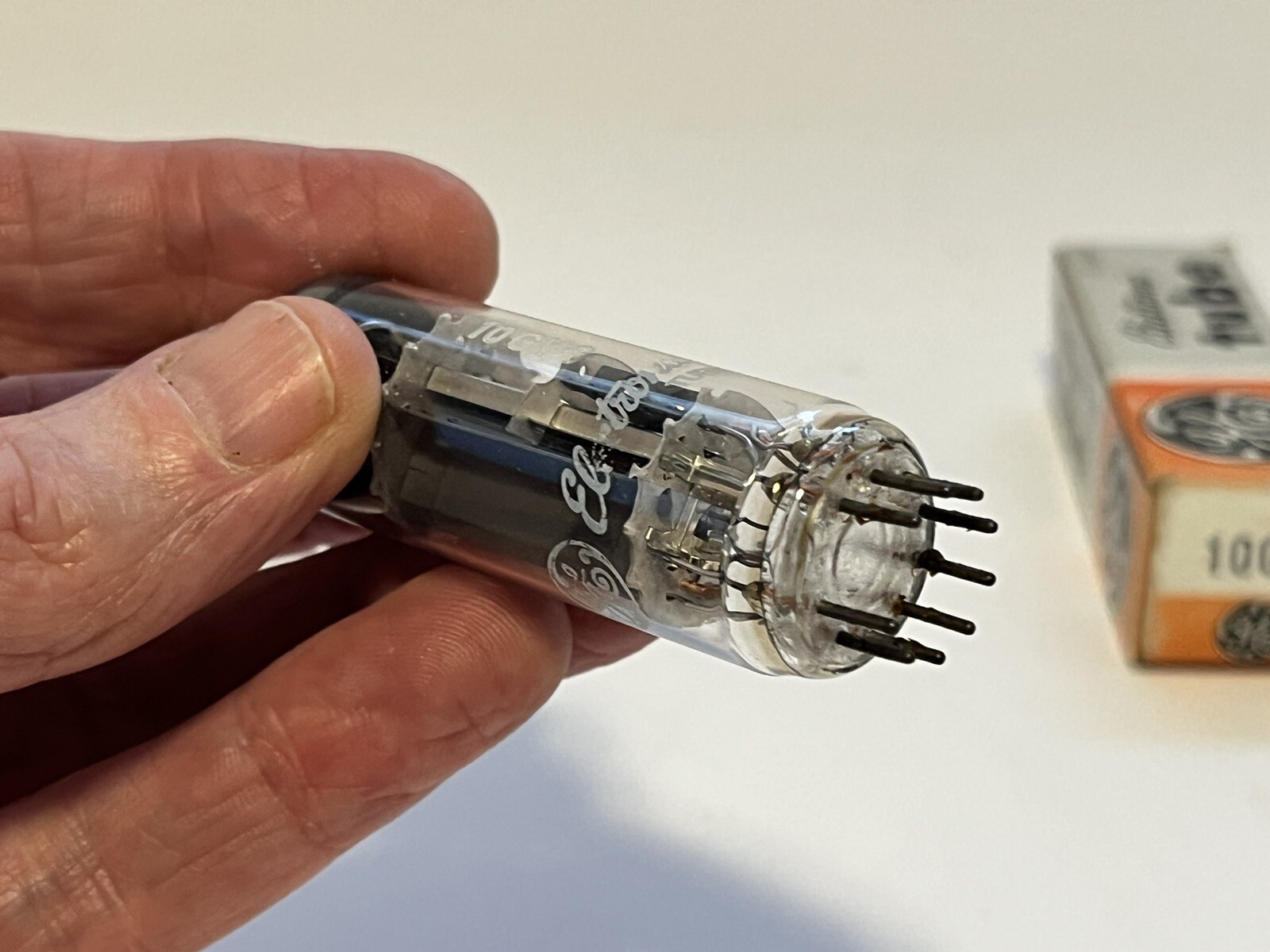 GE 10GV8 Vacuum Tube Tests Good