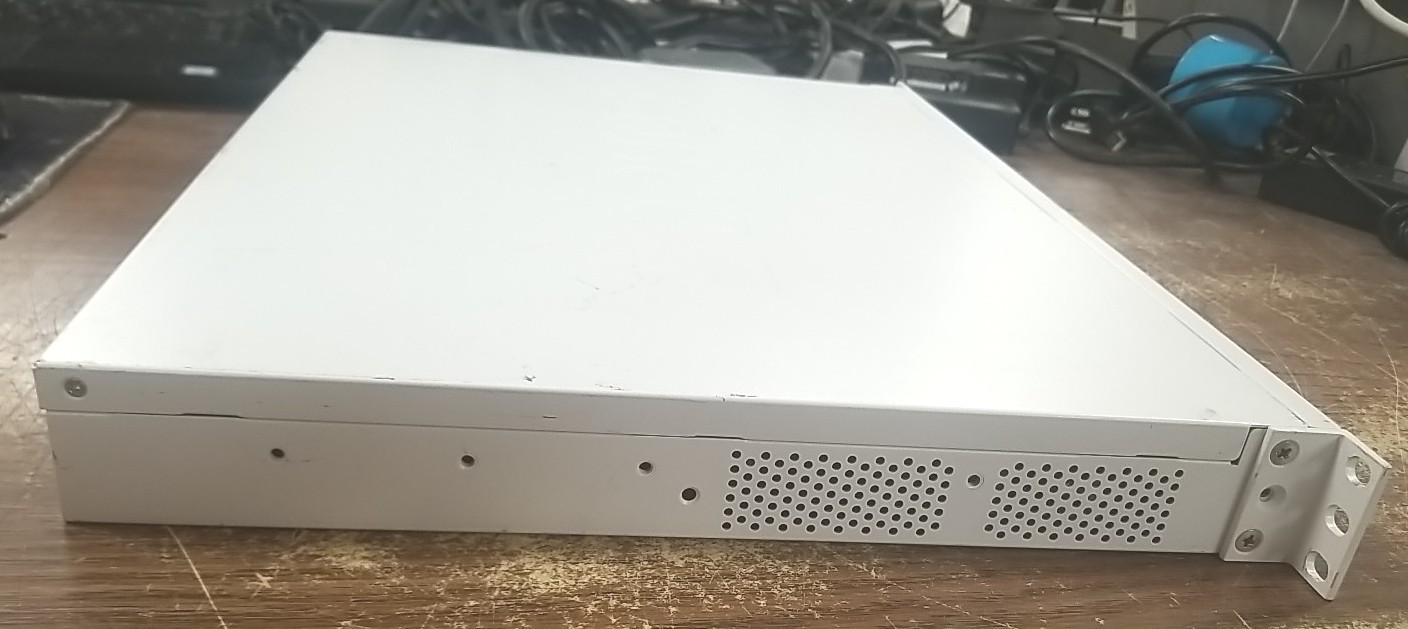 Sophos XG 230 Rev2 Firewall Security Appliance. *READ⬇️*