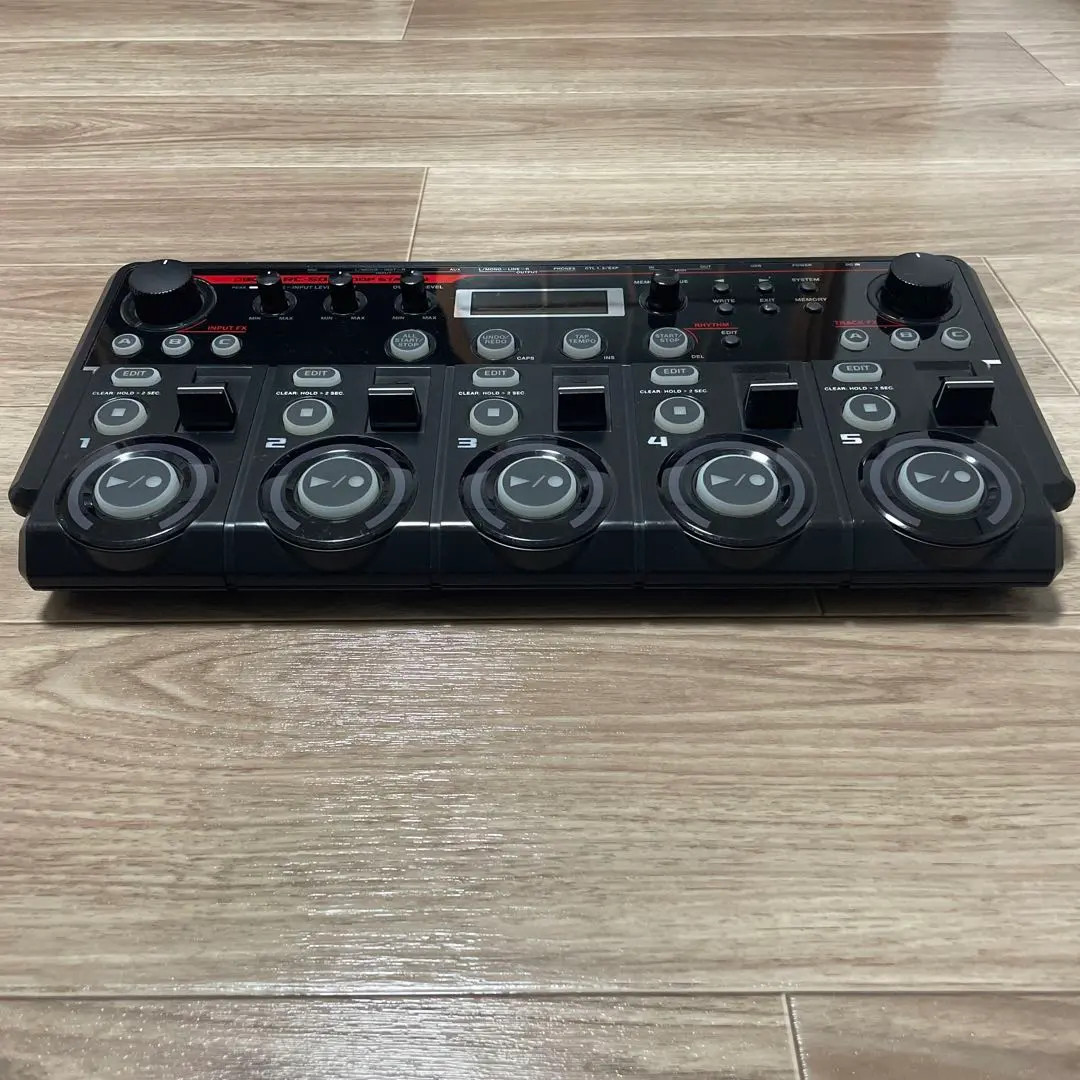 BOSS RC-505 Loop Station Tabletop Looper Phrase Sampler w/Adapter Very Good