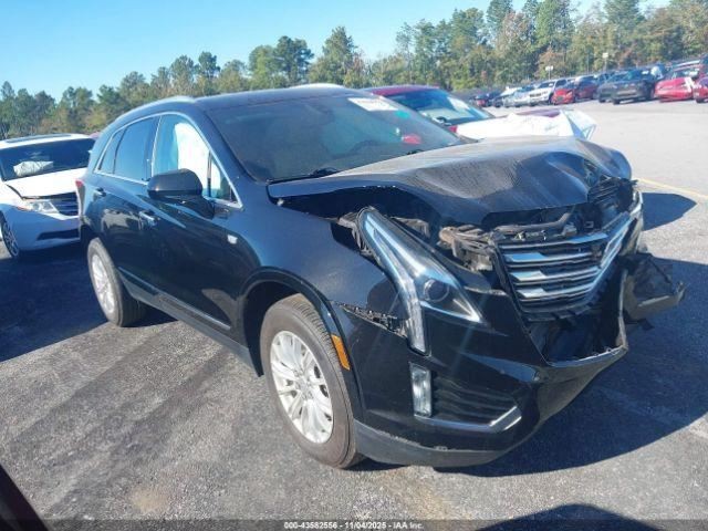XT5 2018 Glove Box 4921667