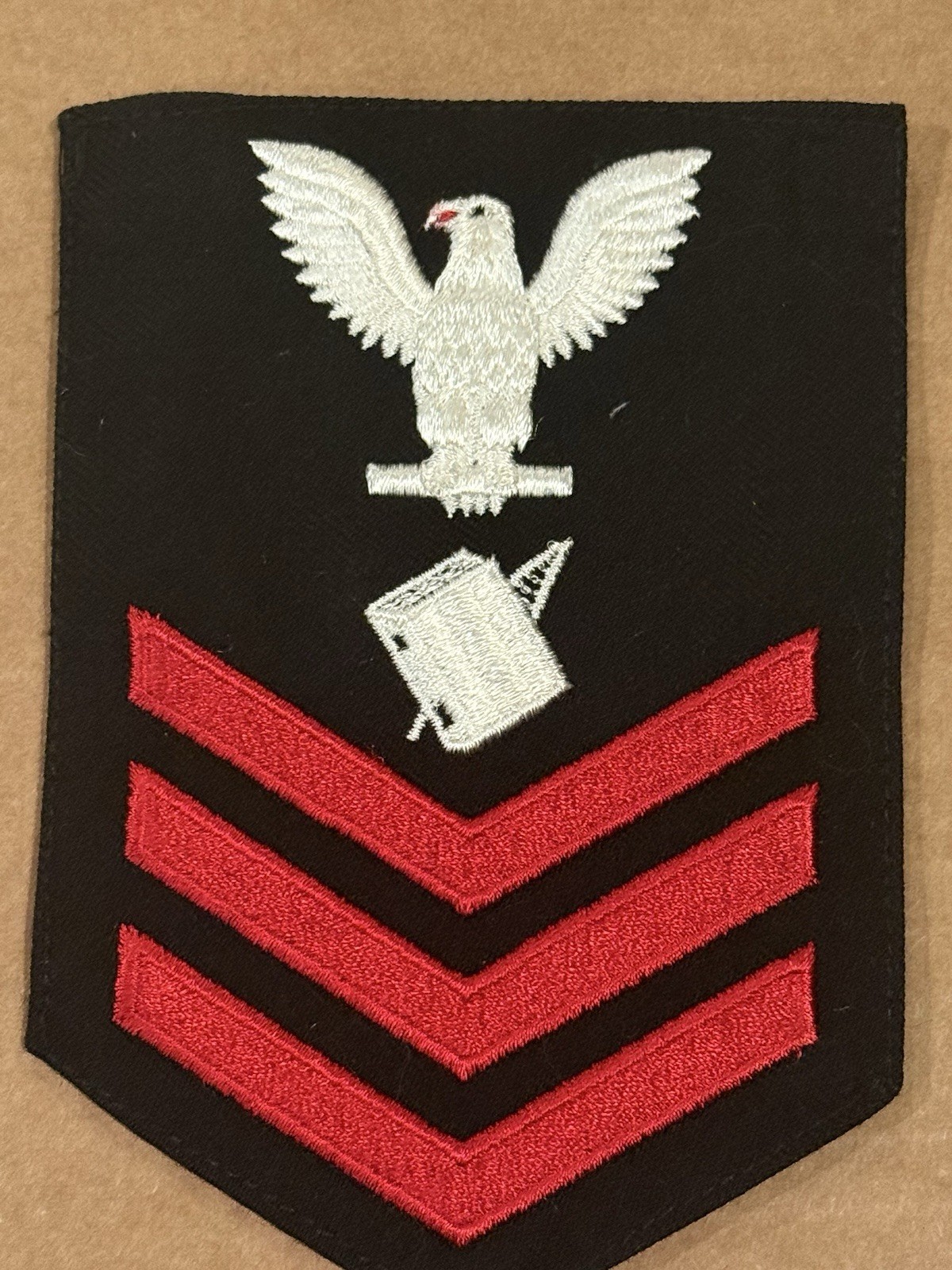 U.S. Navy Petty Officer 1st Class PERSONNELMAN Large Chevron COLOR DRESS VTG NOS