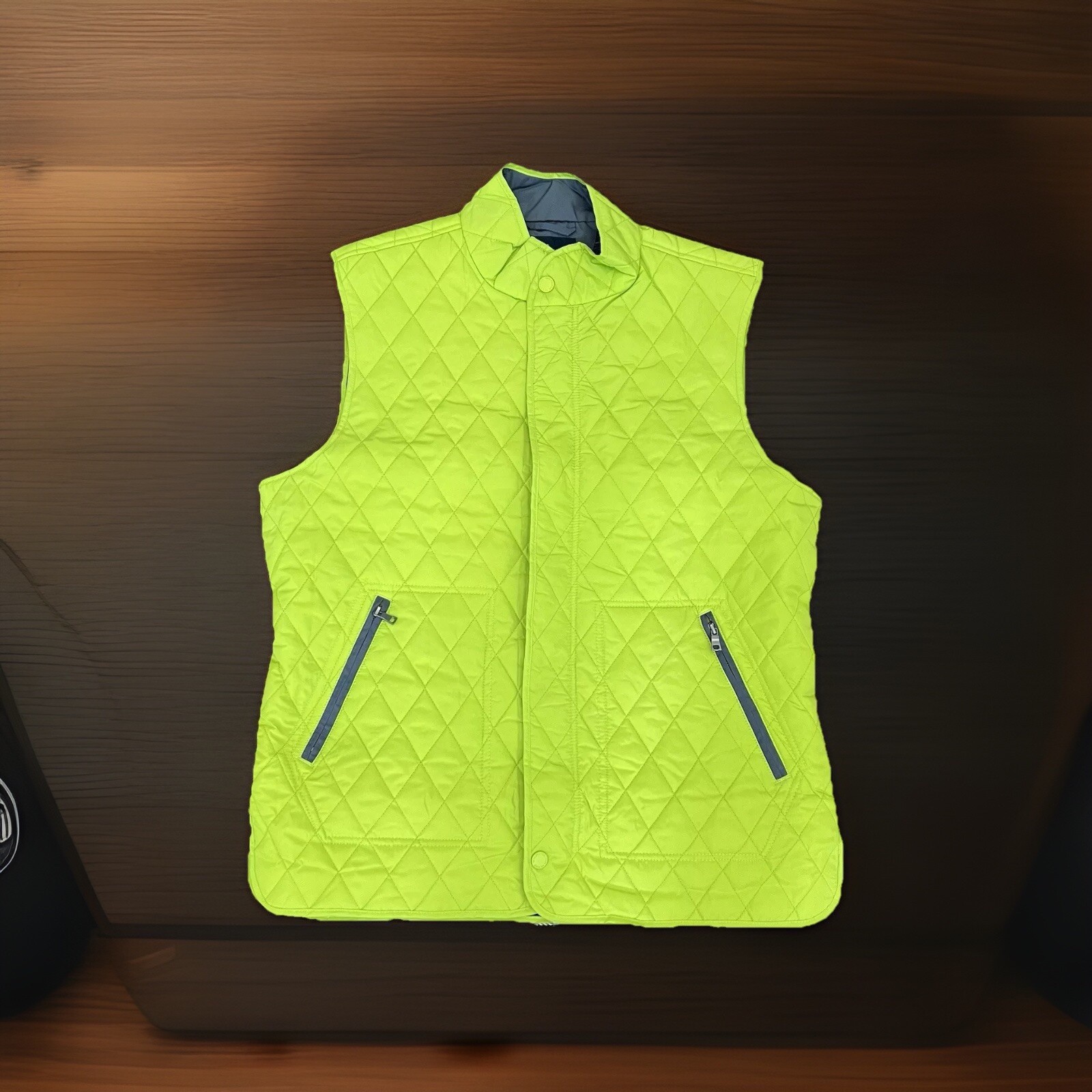 New With Tag Tailorbyrd Full Zip Insulated Quilted Vest  XL $145 Lime Green