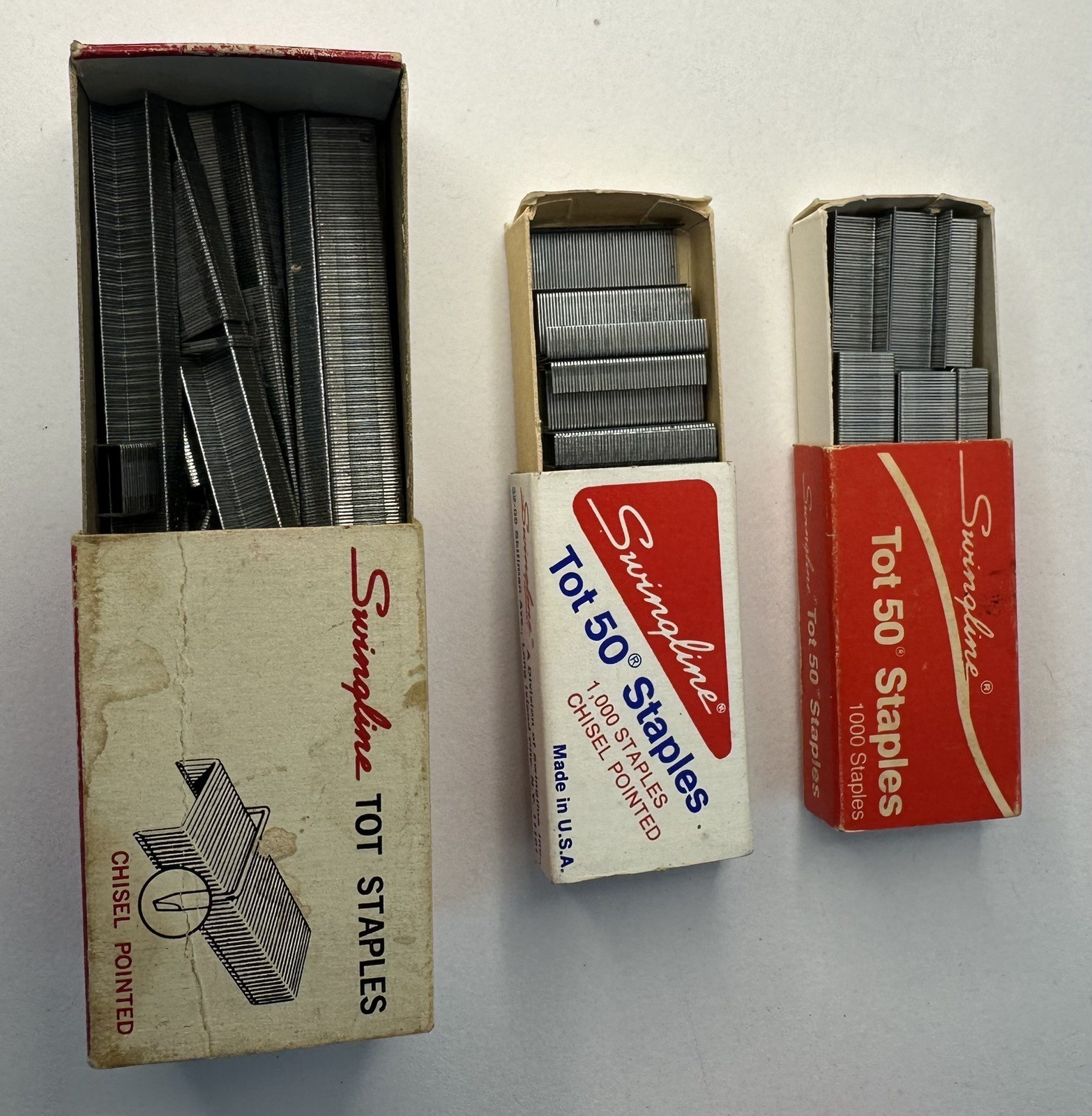 Lot 2 Vintage Red Swingline Tot 50 Mini Staplers & 3 Boxes Of Staples