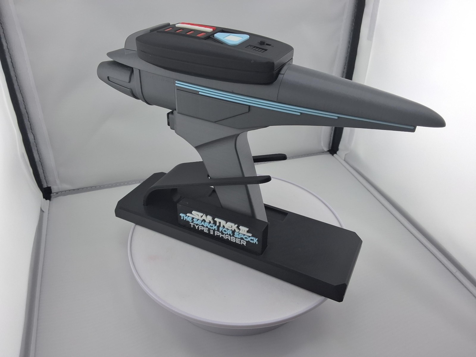 Star Trek III - Search for Spock - Type 2 Phaser - Static with stand!! BOOST!